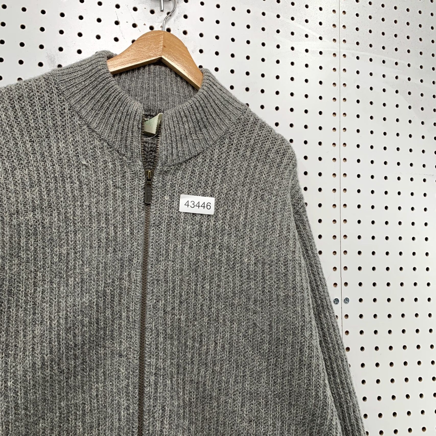 Vintage VINTAGE LLBean Gray Wool Knit Zip-Up Sweater Jacket Mens XLT Tall M Made in USA Cardigan 3 Season Winter Fall Spring Mens Size US XL / EU 56 / 4 - 2 Thumbnail