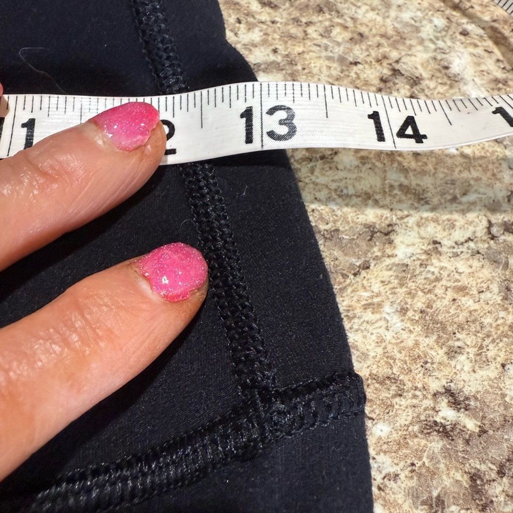 Other Iuga Black Capris Stretchy Activewear Size 26" / US 2 / IT 38 - 5 Thumbnail