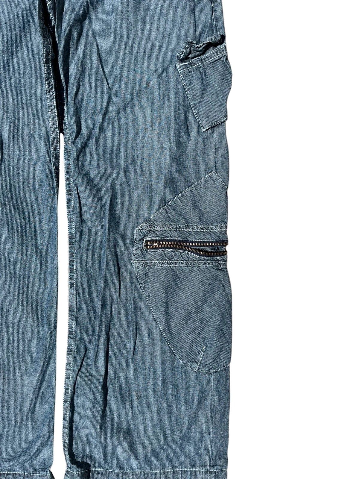 Other Armani Jeans Zip Cargo Pants in Washed Denim (2004–2006) Size US 32 / EU 48 - 2 Thumbnail