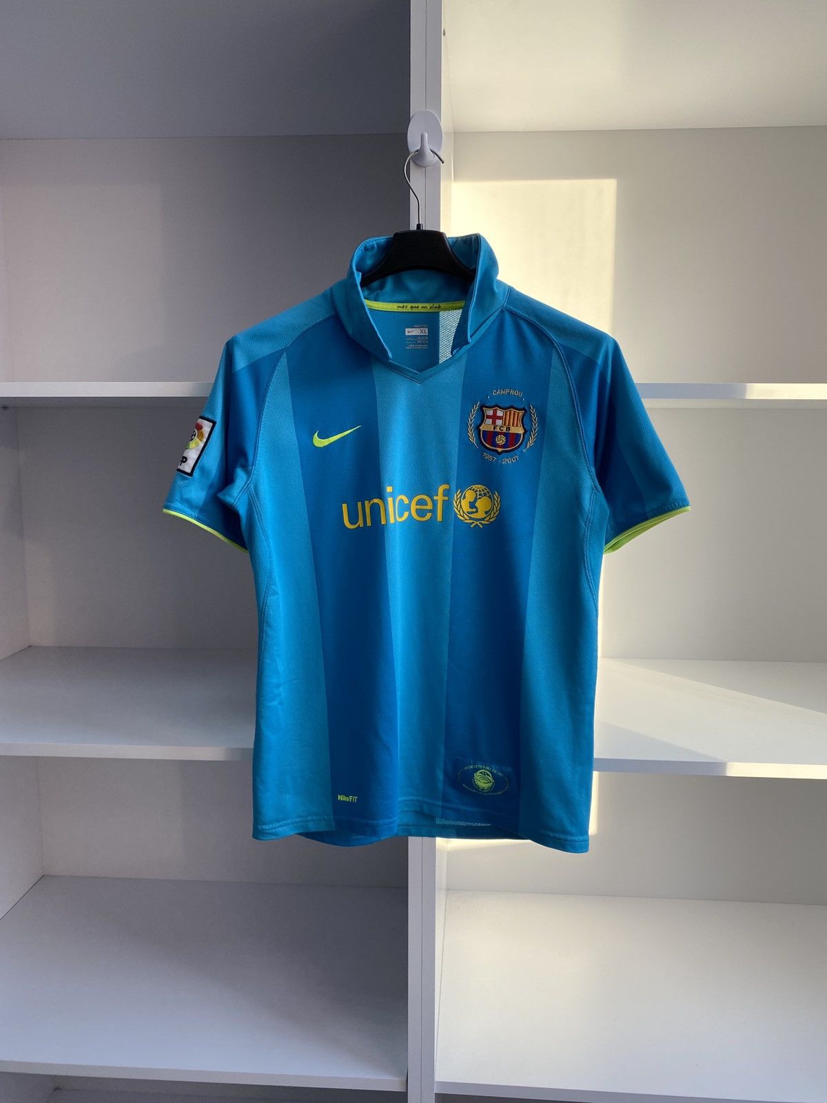 Nike × Vintage Vintage Barcelona Football Jersey Tee size XL(13-15years) Size US S / EU 44-46 / 1 - 1 Thumbnail