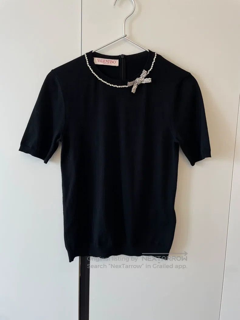 Valentino Valentino Women's rhinestone bow knit top Size S / US 4 / IT 40 - 1 Thumbnail