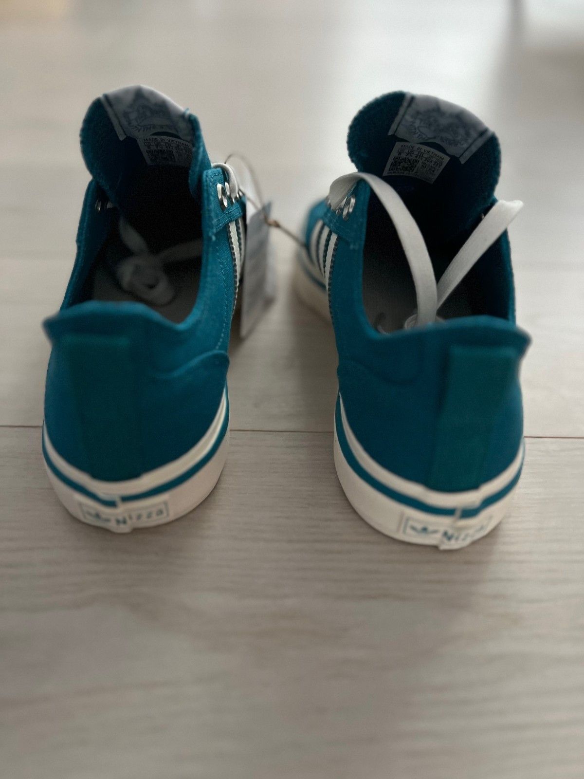 Adidas Adidas HQ8566 NIzza RF 74 Shoes Teal / Off White ( 8 ) Size US 8 / EU 41 - 5 Thumbnail