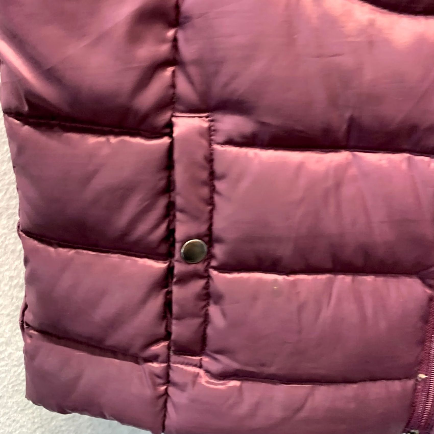Liz Claiborne Liz Claiborne Vest Womens Large Red Down Puffer Zip Full Zip Sleeveless Quilted Snaps 80s 90s Classic Size L / US 10 / IT 46 - 5 Thumbnail