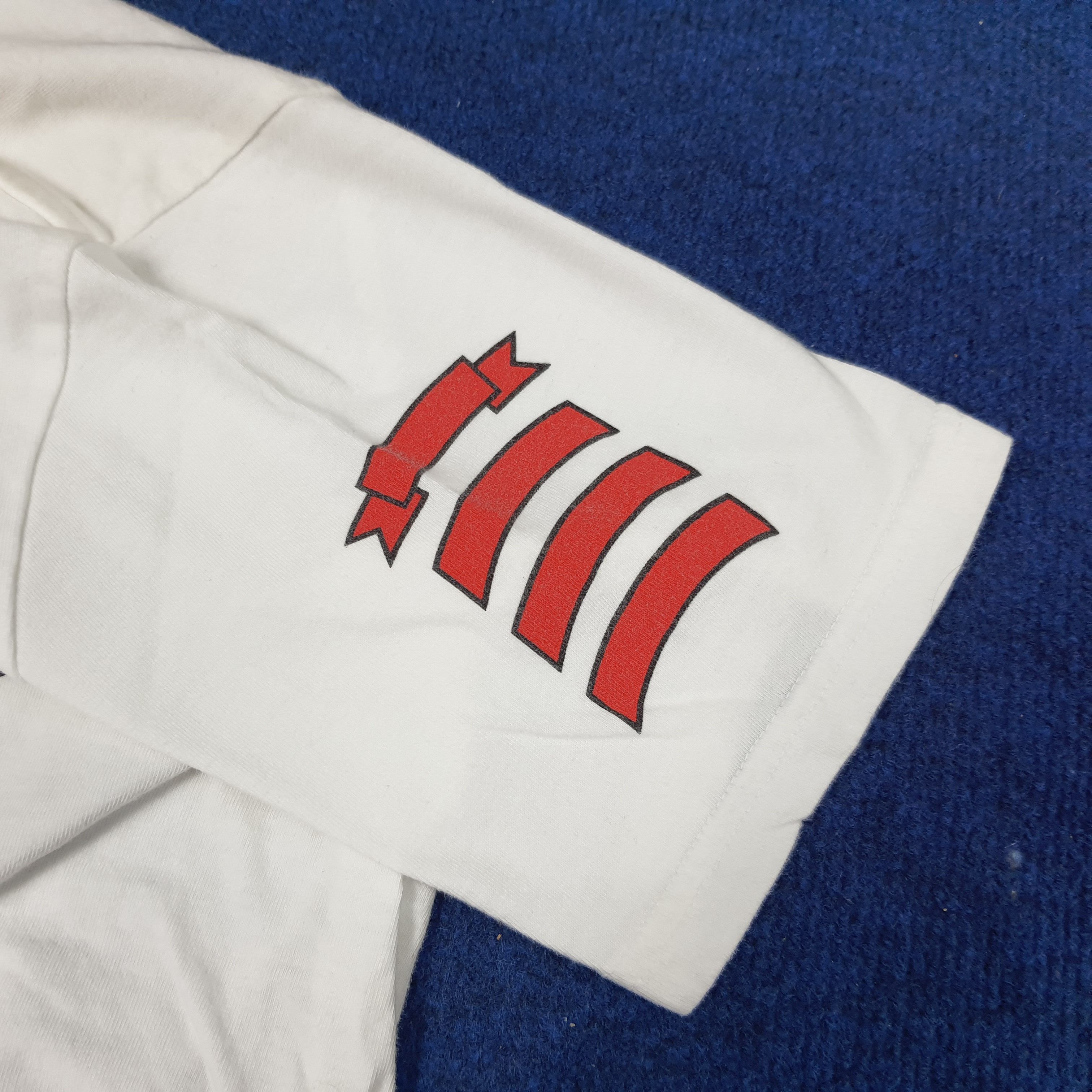Japanese Brand × Number (N)ine × Vintage Vintage Marlboro x Number Nine Custom Logo Brand T-shirt Size US M / EU 48-50 / 2 - 8 Thumbnail