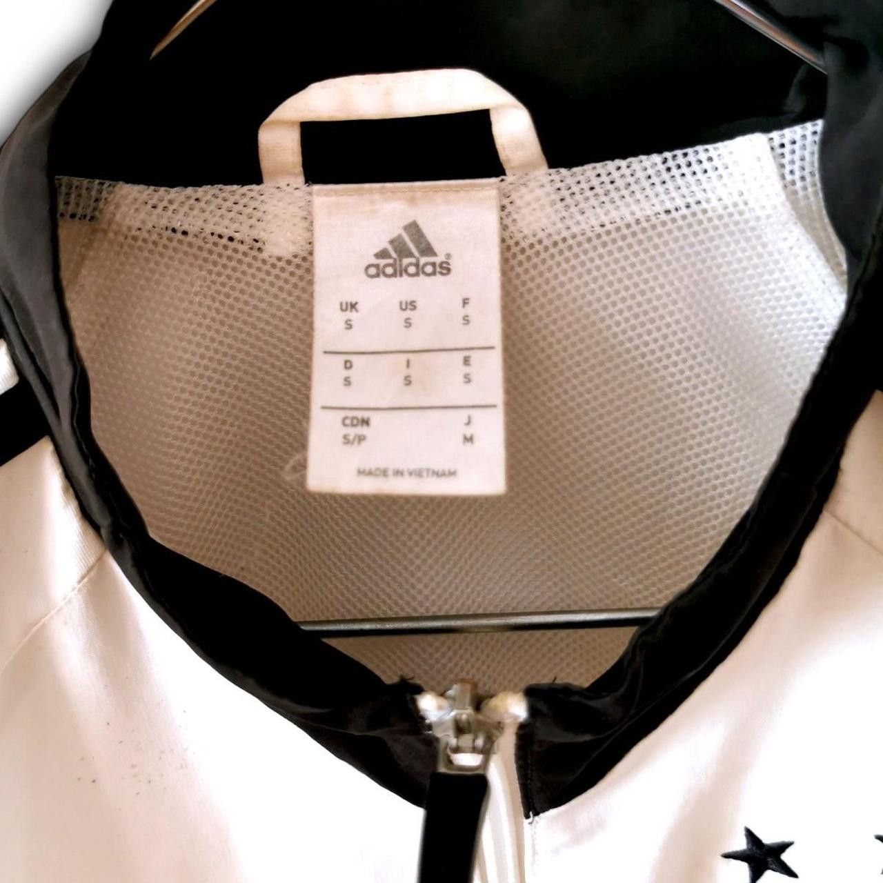 Adidas Germany 2010 2011 Home Shirt Jersey Jacket Size US S / EU 44-46 / 1 - 4 Thumbnail
