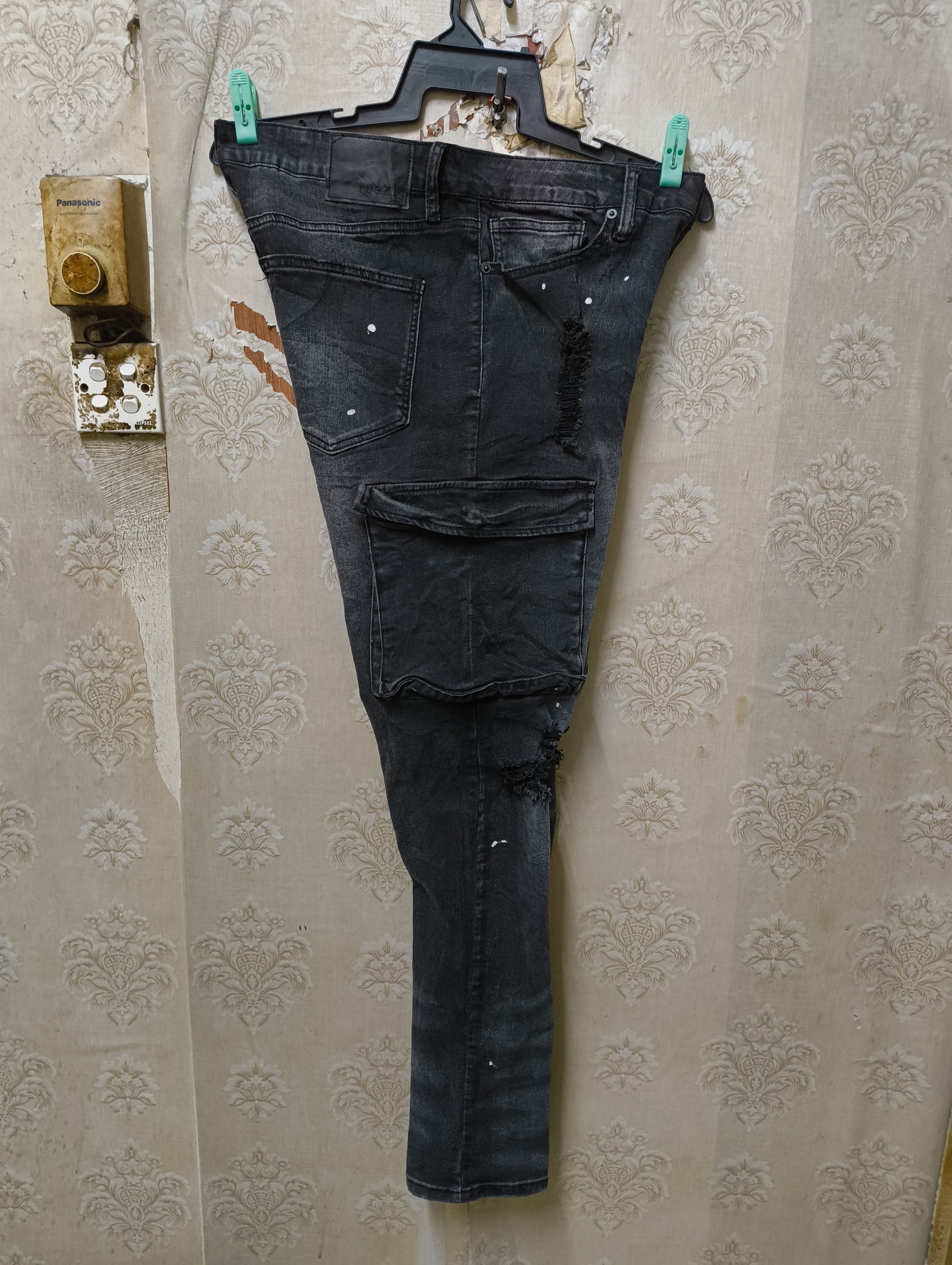 rue21 Rue21 Cargo Jeans Distressed denim Size US 34 / EU 50 - 5 Thumbnail
