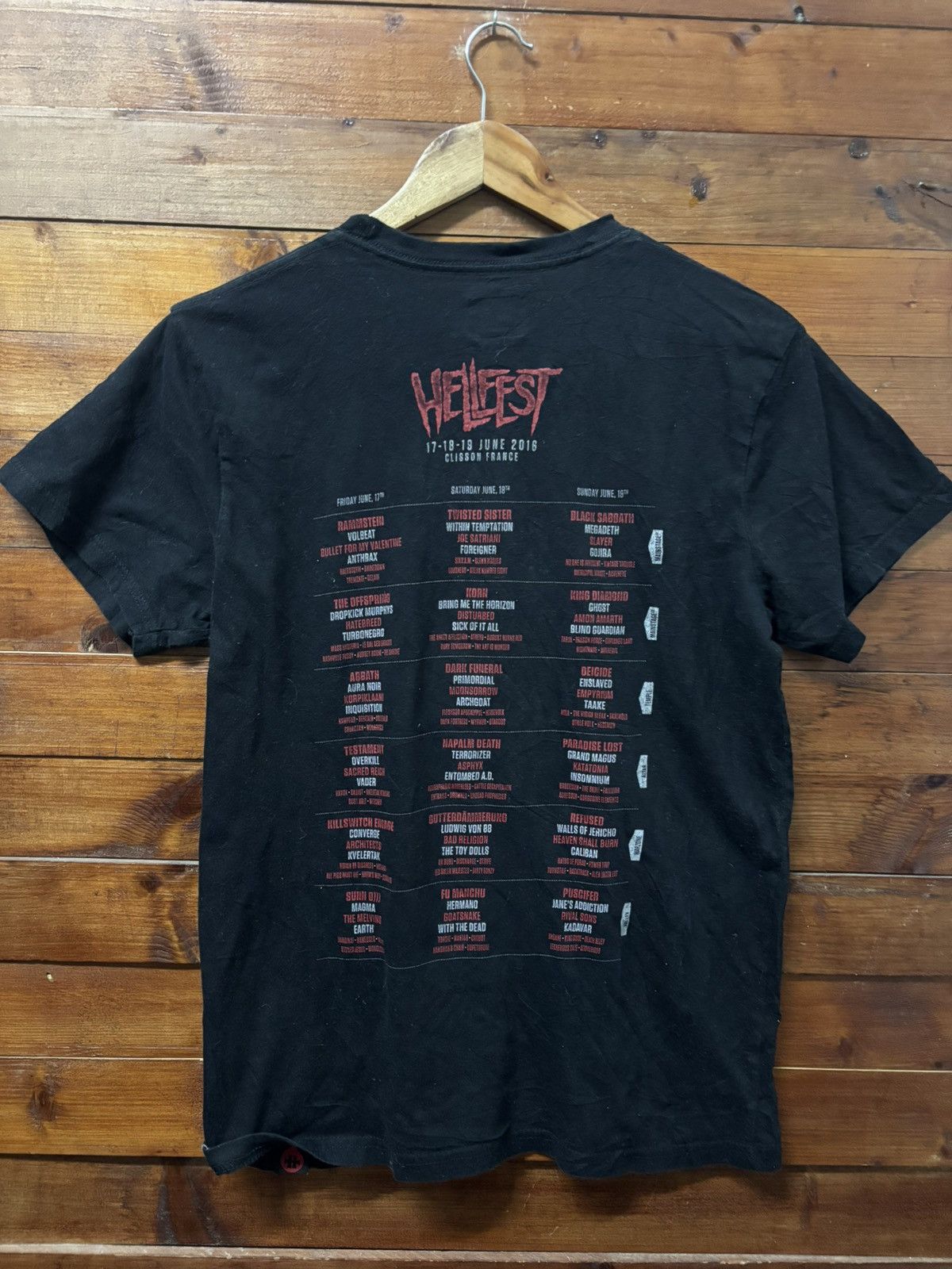 Band Tees Hellfest 2016 band tour tshirt Size US M / EU 48-50 / 2 - 3 Thumbnail