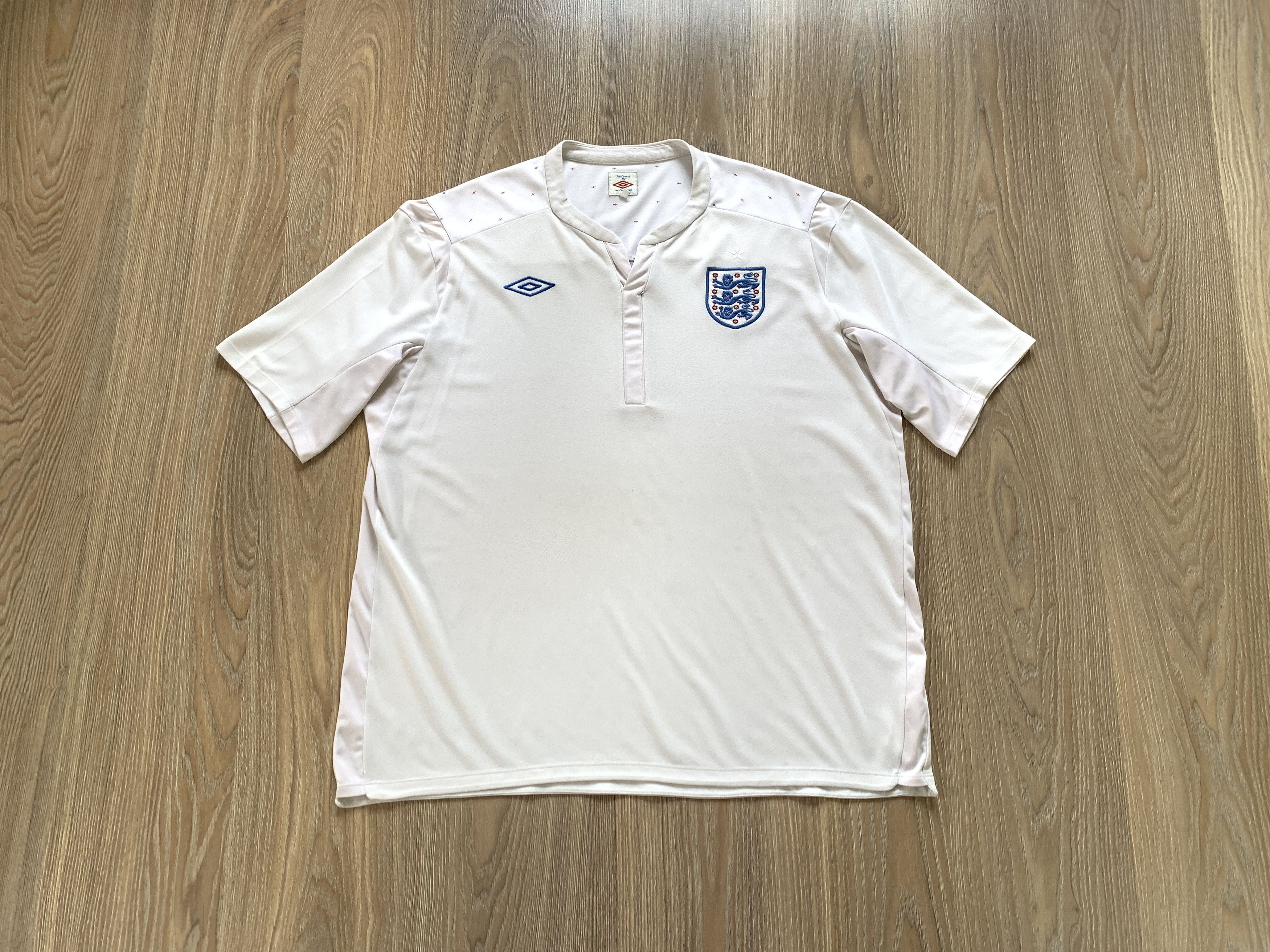 Umbro Umbro England White Training Soccer T Shirt Jersey Size US L / EU 52-54 / 3 - 1 Thumbnail