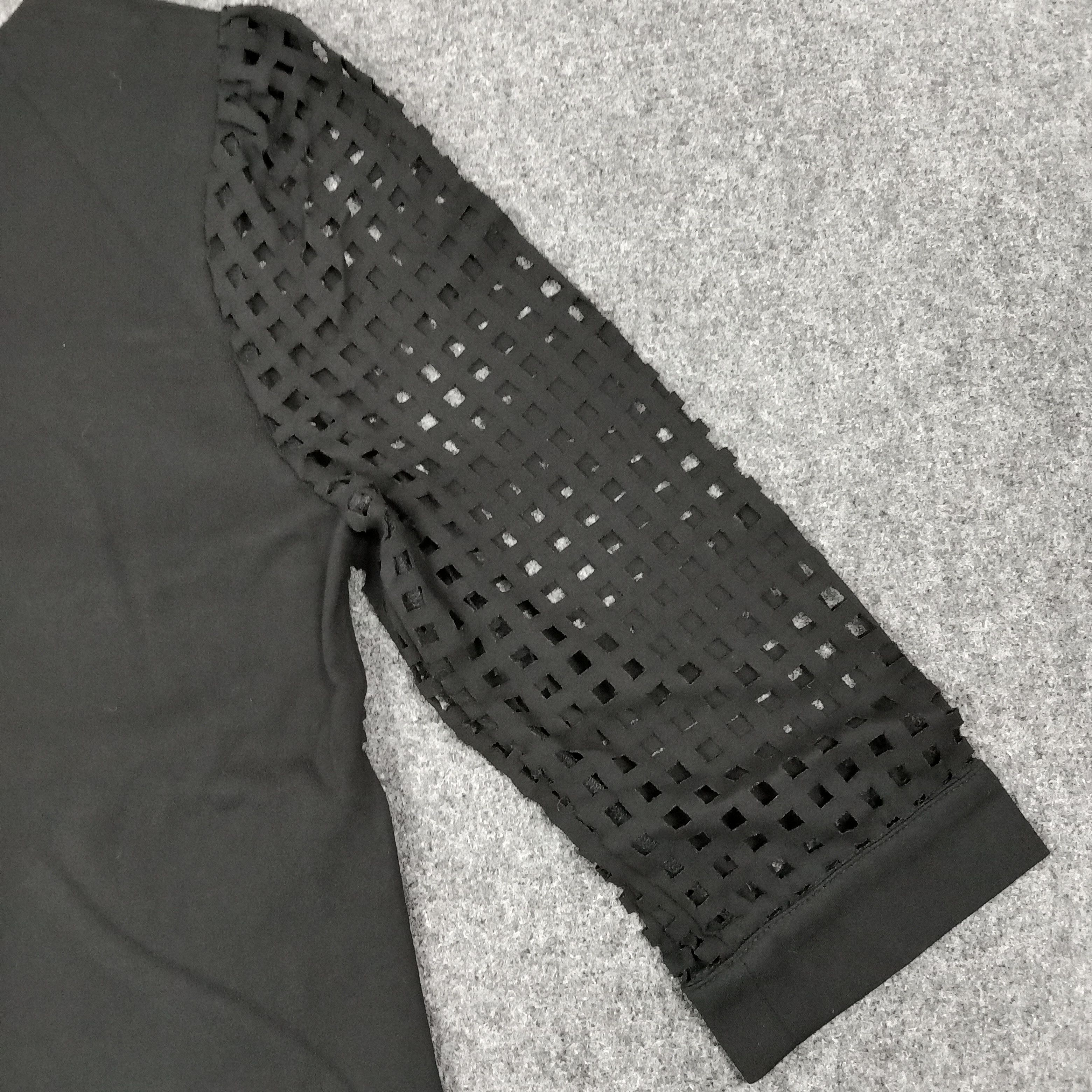 Maison Margiela Maison Margiela Perforated Mesh Panel Dress Tshirt C267N62 Size S / US 4 / IT 40 - 6 Thumbnail