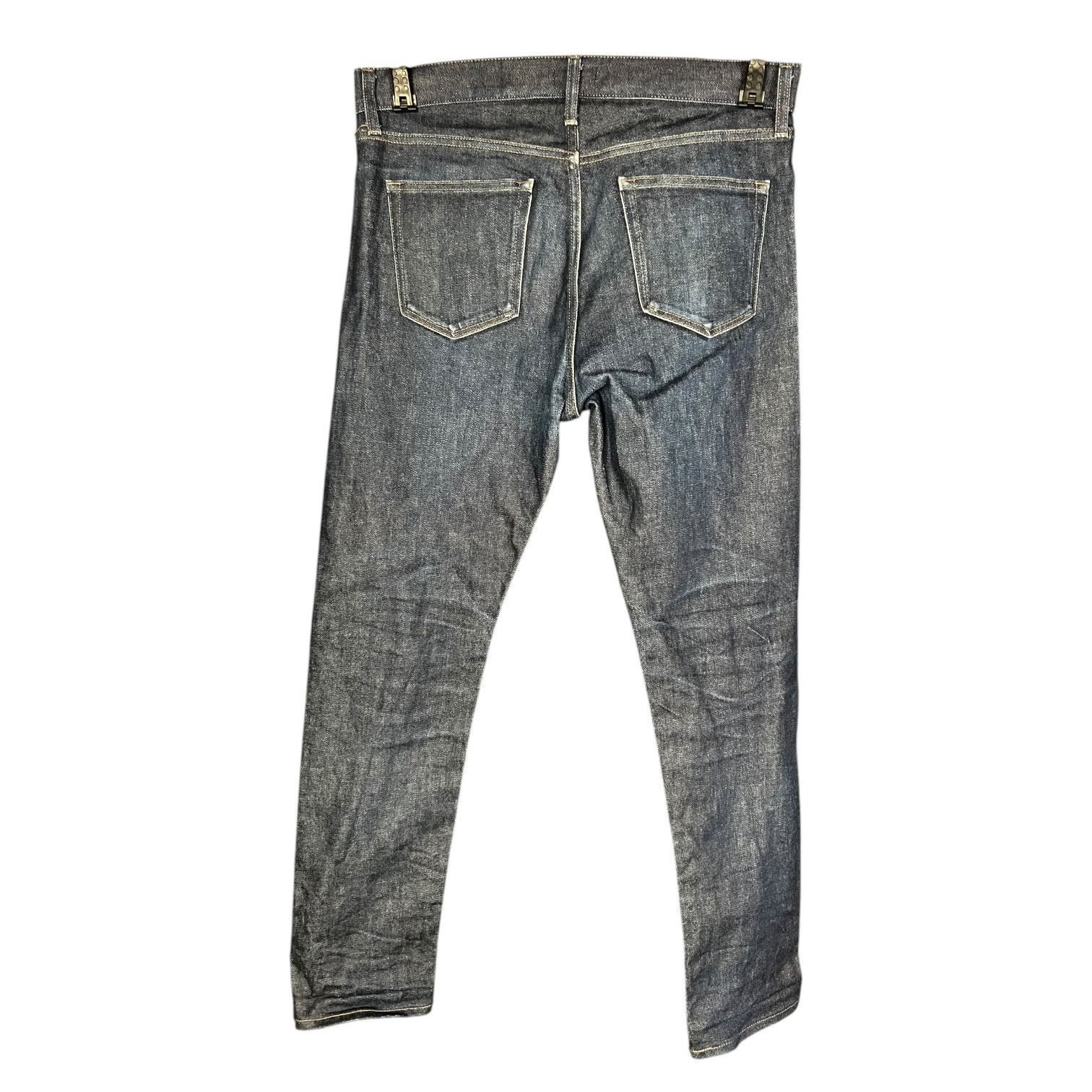 Uniqlo Uniqlo Jeans Slim Straight Kaihara Dark Faded Jeans - 33x32 Size US 33 - 7 Thumbnail