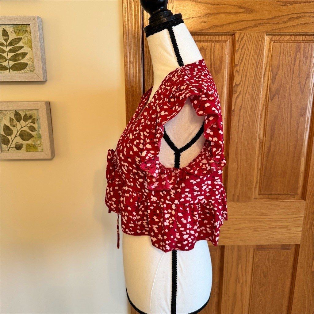 Shein SHEIN Blouse Womens Size M Red Ditsy Floral Tie Front Ruffl Size M / US 6-8 / IT 42-44 - 2 Thumbnail