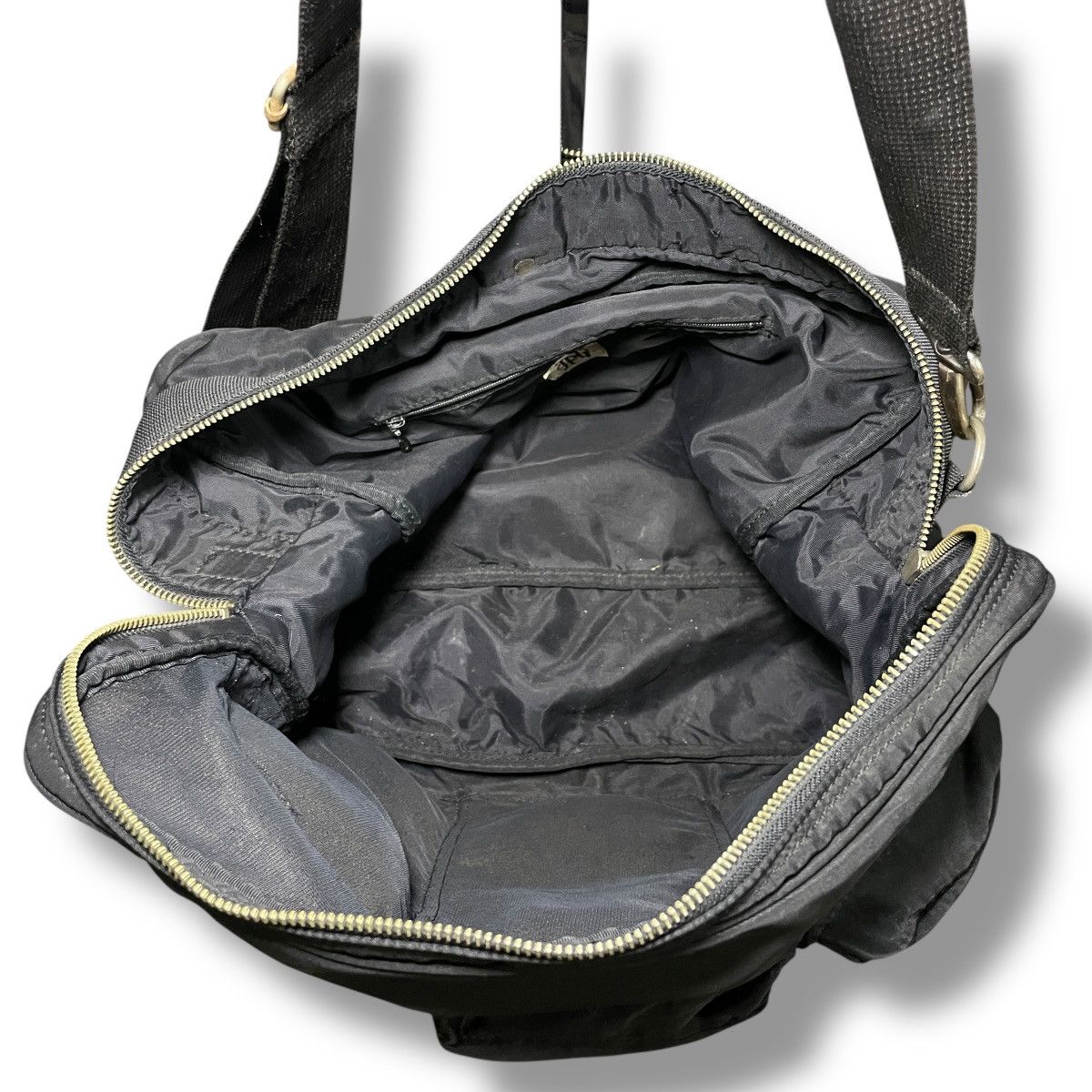 Jean Paul Gaultier VINTAGE Jean Paul Gaultier Cyber 3-Pocket Nylon Sling Bag Size ONE SIZE - 13 Thumbnail