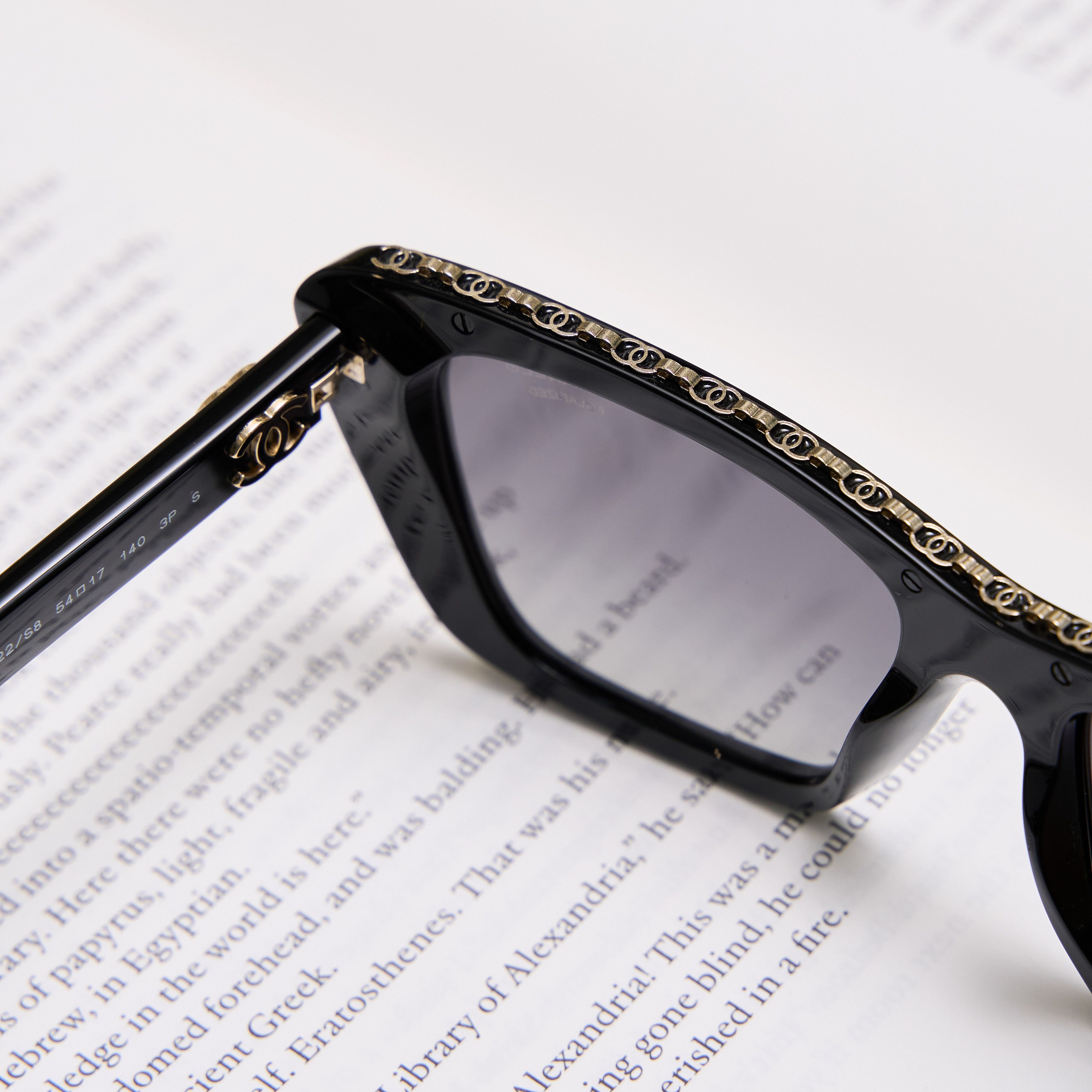 Chanel CHANEL 0CH5540 C622S8 Sunglasses Size ONE SIZE - 5 Thumbnail