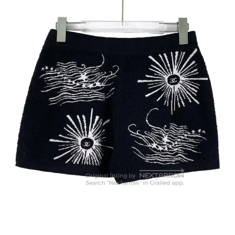 Chanel Chanel Black Cotton Women's Shorts . Size 23" - 2 Thumbnail