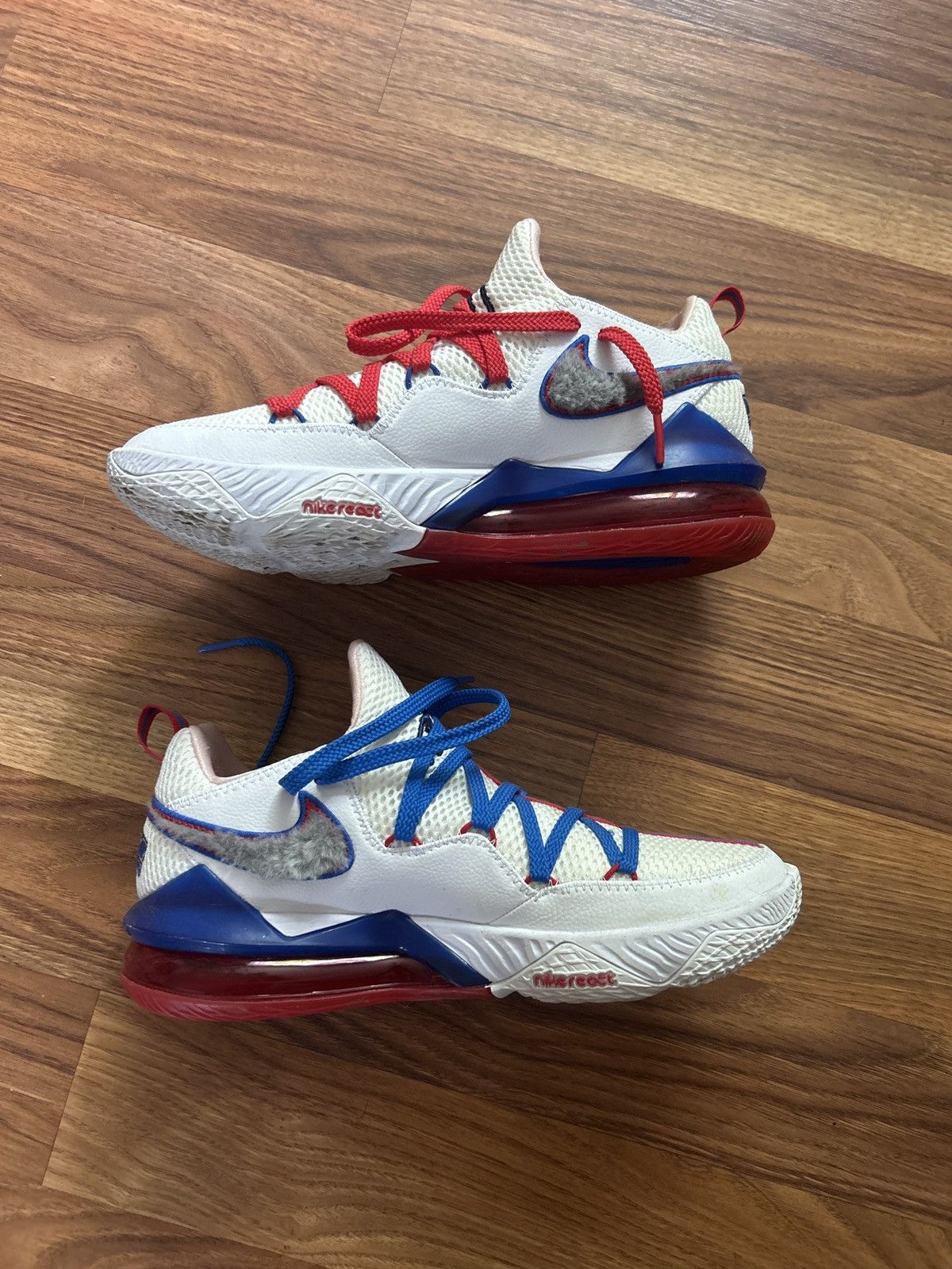 Nike Lebron 17 Low Tune Squad Size US 9 / EU 42 - 3 Thumbnail