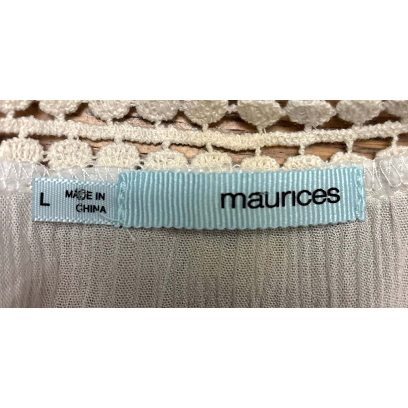 Vintage Maurices Tank Top Women's Ivory Sleeveless Round Neck Lightweight Embroidered L Regular Shirt Shirt Size L / US 10 / IT 46 - 5 Thumbnail