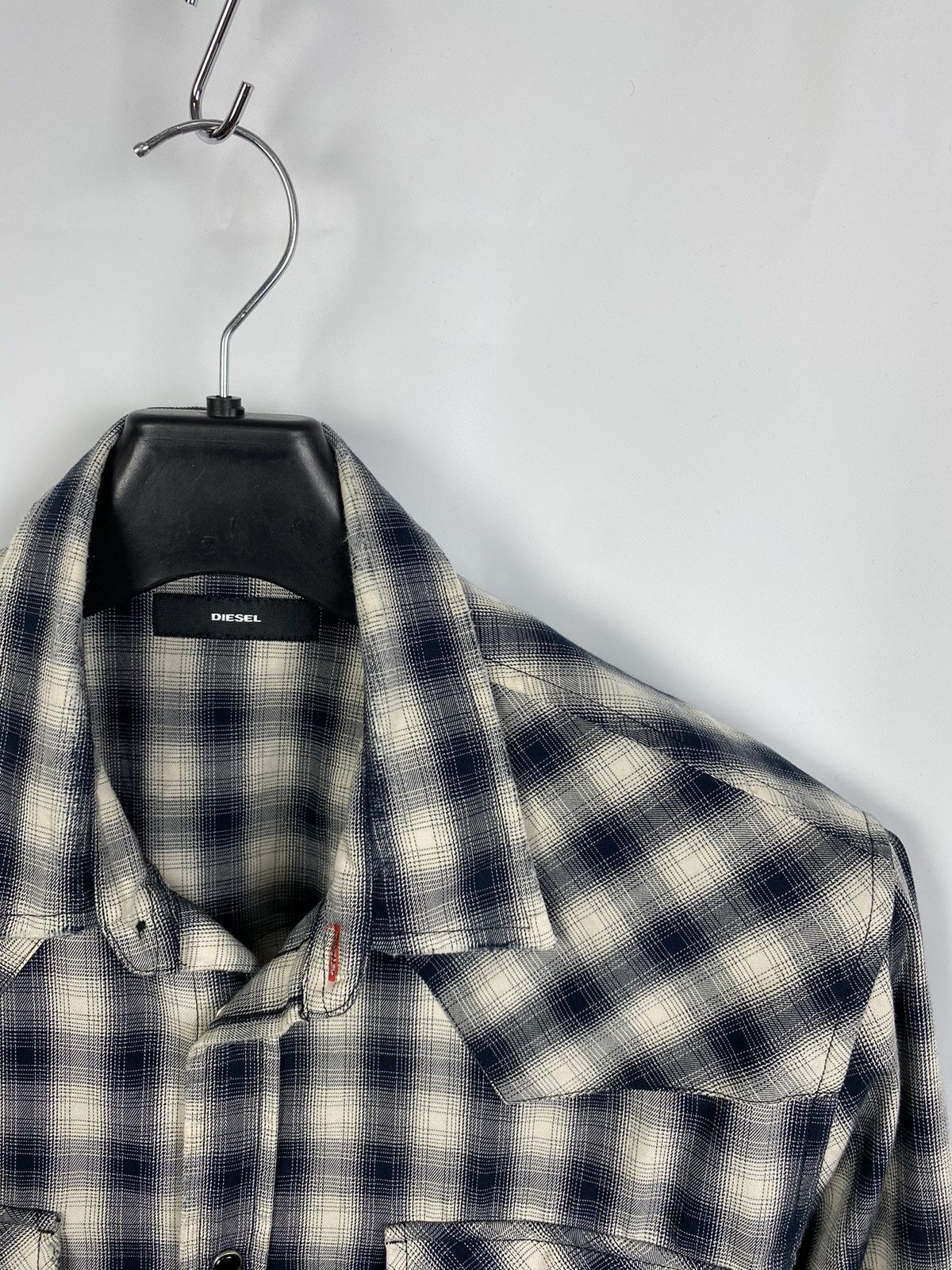Diesel Diesel Check Shirt Button Up Fabric Slylized size M Size US M / EU 48-50 / 2 - 2 Thumbnail