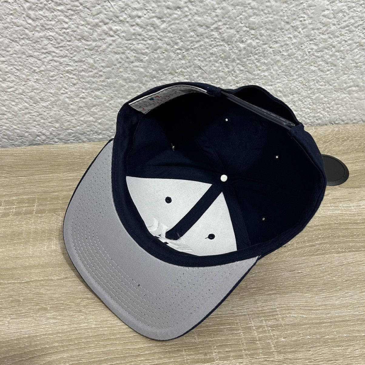 NY購入Yankees47 Bicentennia 日本未入荷 Vintage New Era New York Yankees 98 WS Lady Liberty 5950 Maroon Hat