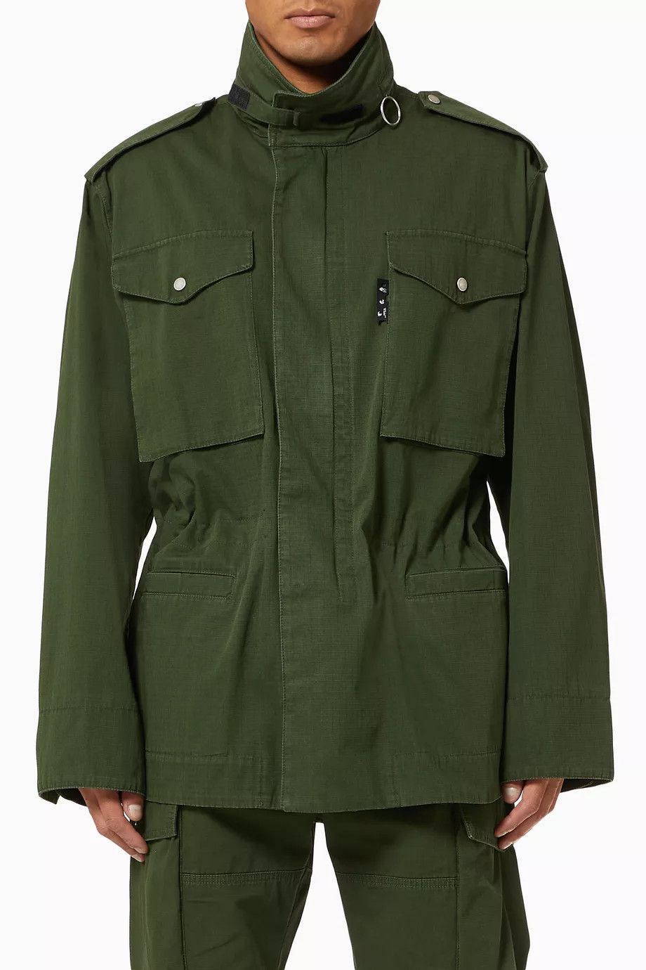 o1y1125 Jacket in Military Green