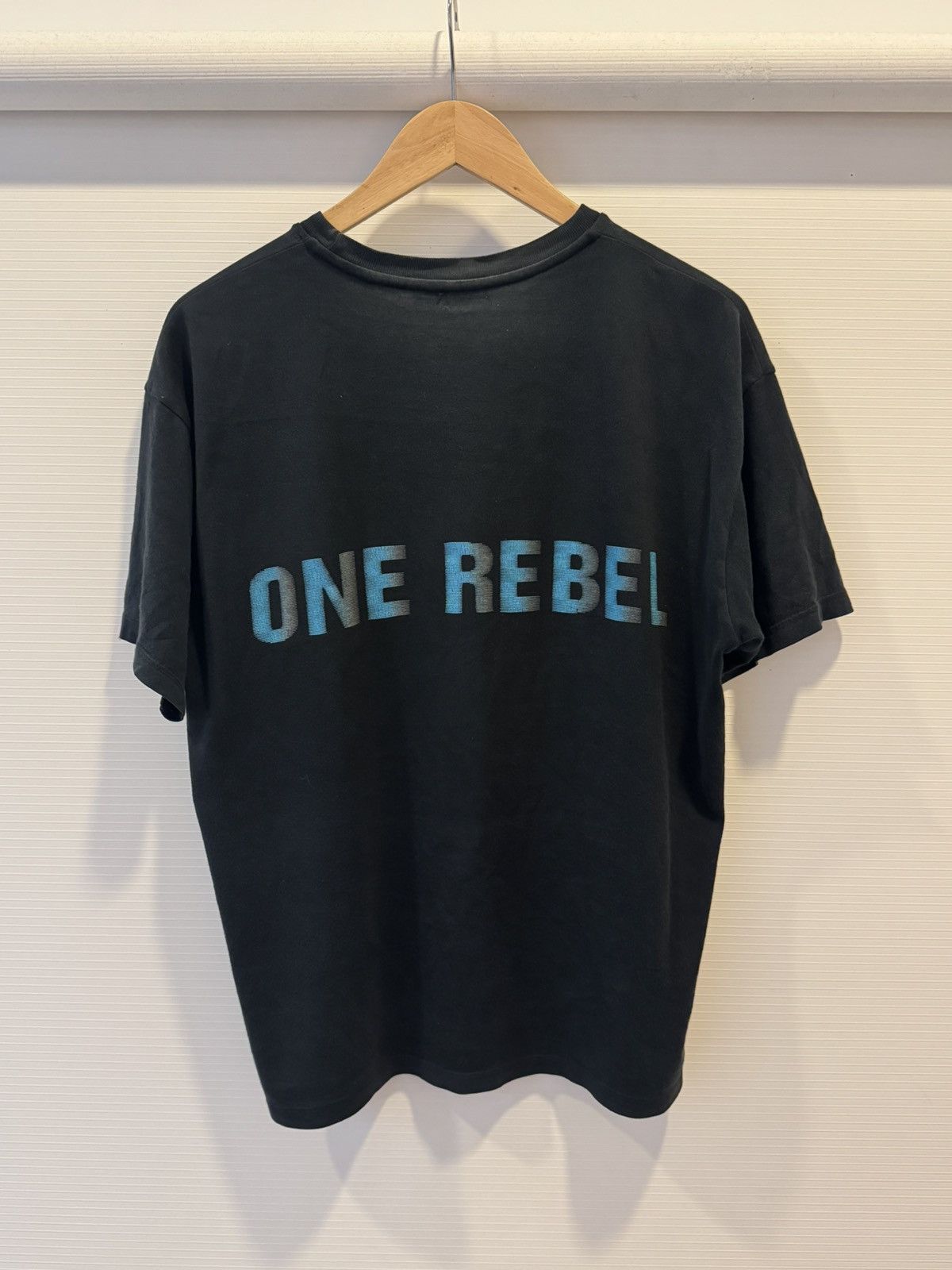 Undercover Undercover 2000ss ONE REBEL tee Size US M / EU 48-50 / 2 - 4 Thumbnail