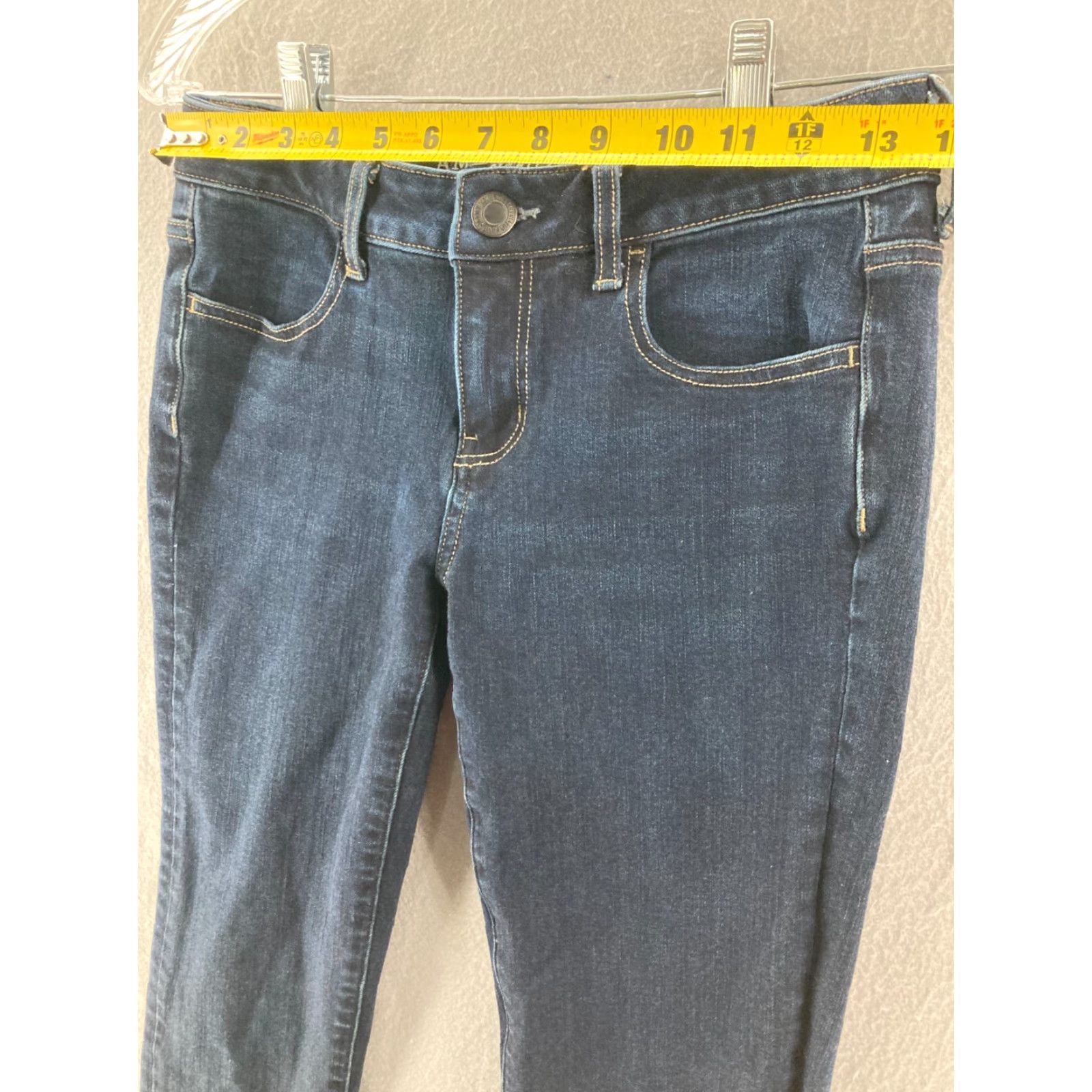American Eagle Outfitters American Eagle Outfitters Jeans Jegging Womens 4 Regular Blue Cotton Blend Stretch Denim Reported Size 4 Adult Womens Jeans Jegging Size 27" / US 4 / IT 40 - 2 Thumbnail