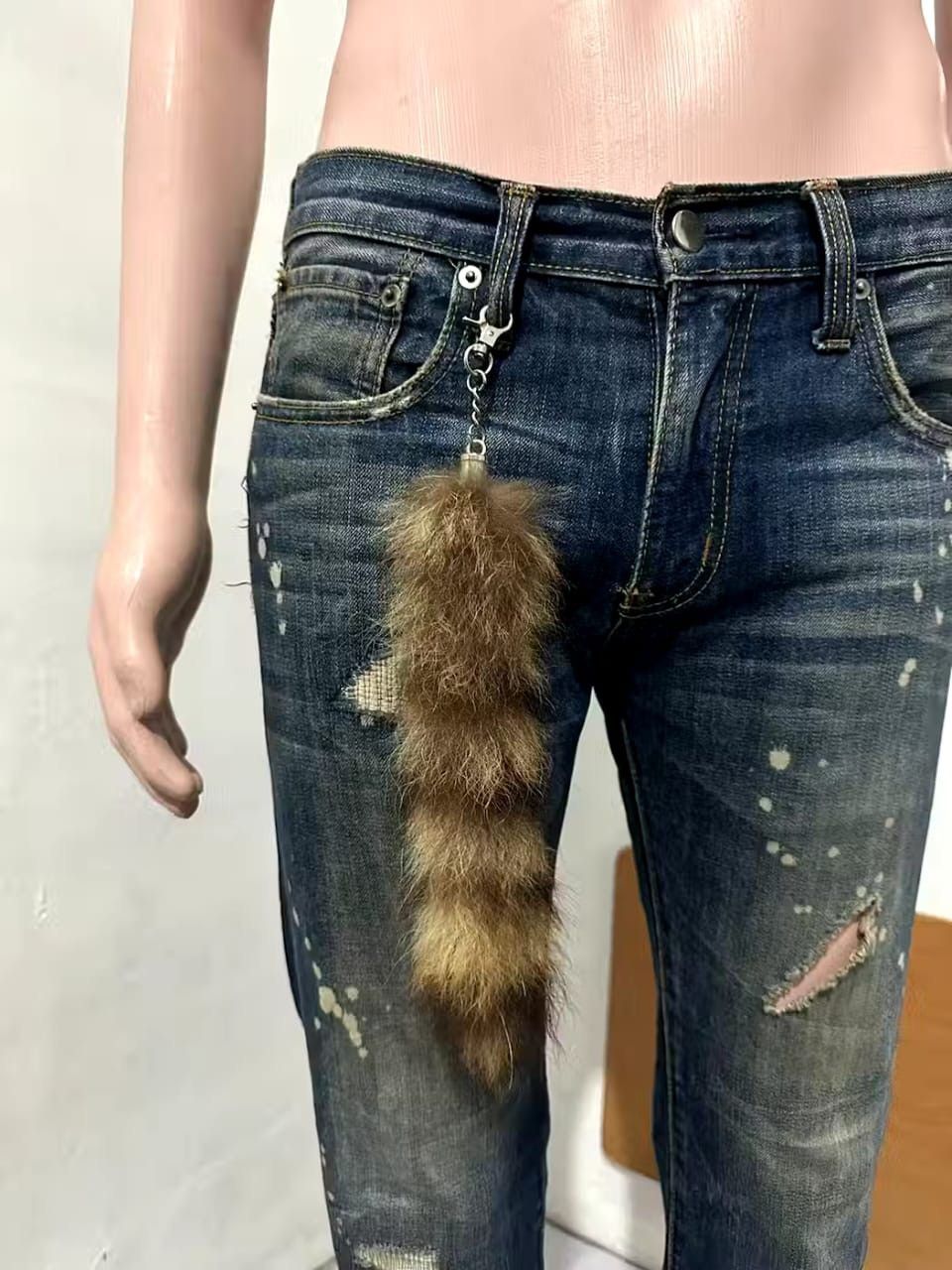 Handmade Faux Fur Accessories KeyChain / Key ring / Tail Design Size ONE SIZE - 2 Thumbnail