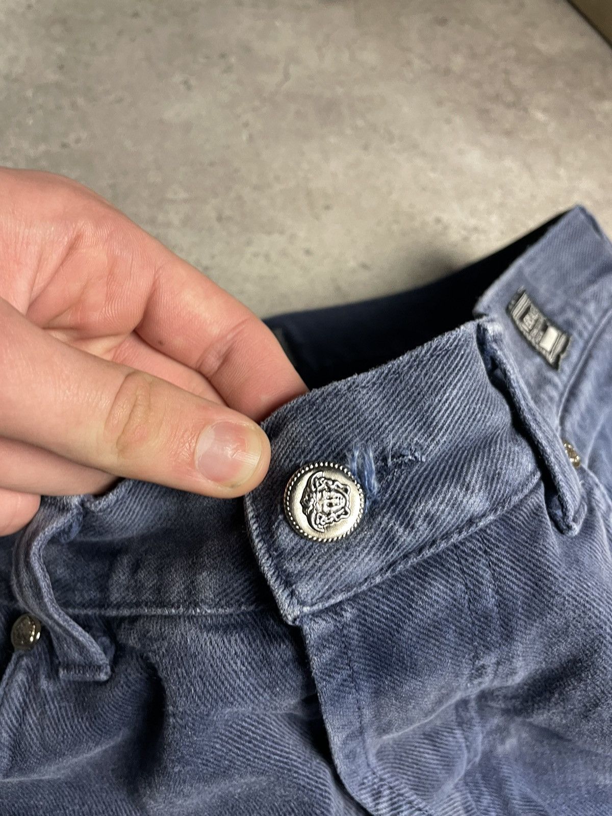 Versace Jeans Couture Vintage Versace Jeans Signature Made in Italy 90s Denim Size US 38 / EU 54 - 17 Thumbnail