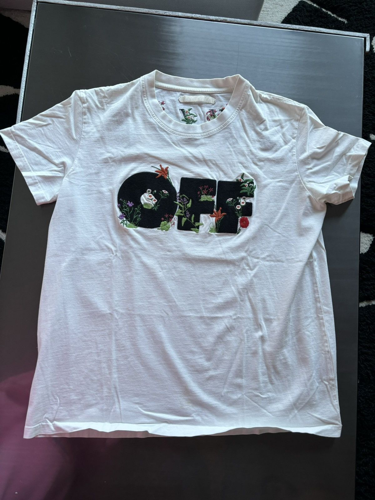 image of Off White Tshirt, Men's (Size Medium)