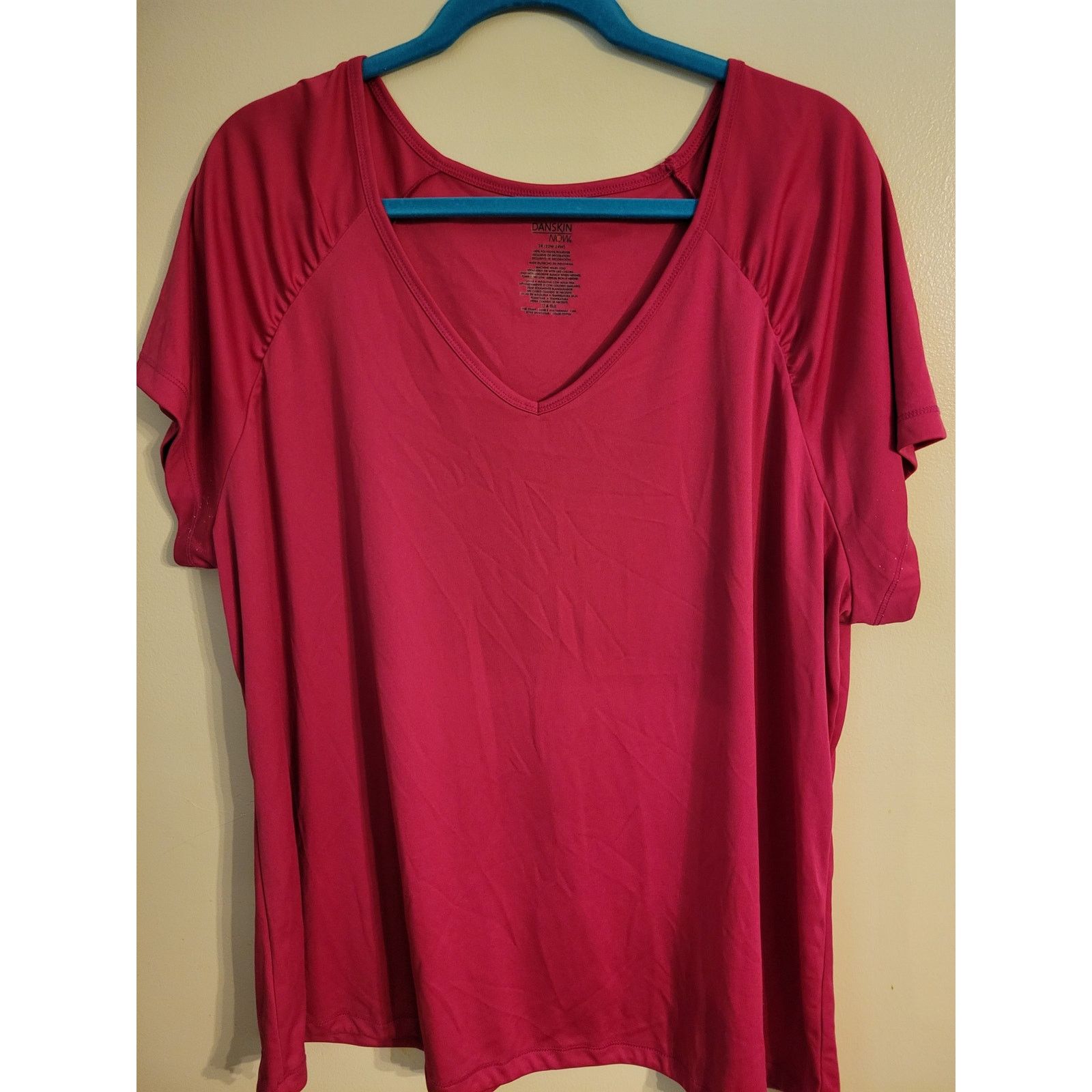 Other Pink Danskin Top 3X 22-24 Size 3XL / US 20-22 - 1 Thumbnail