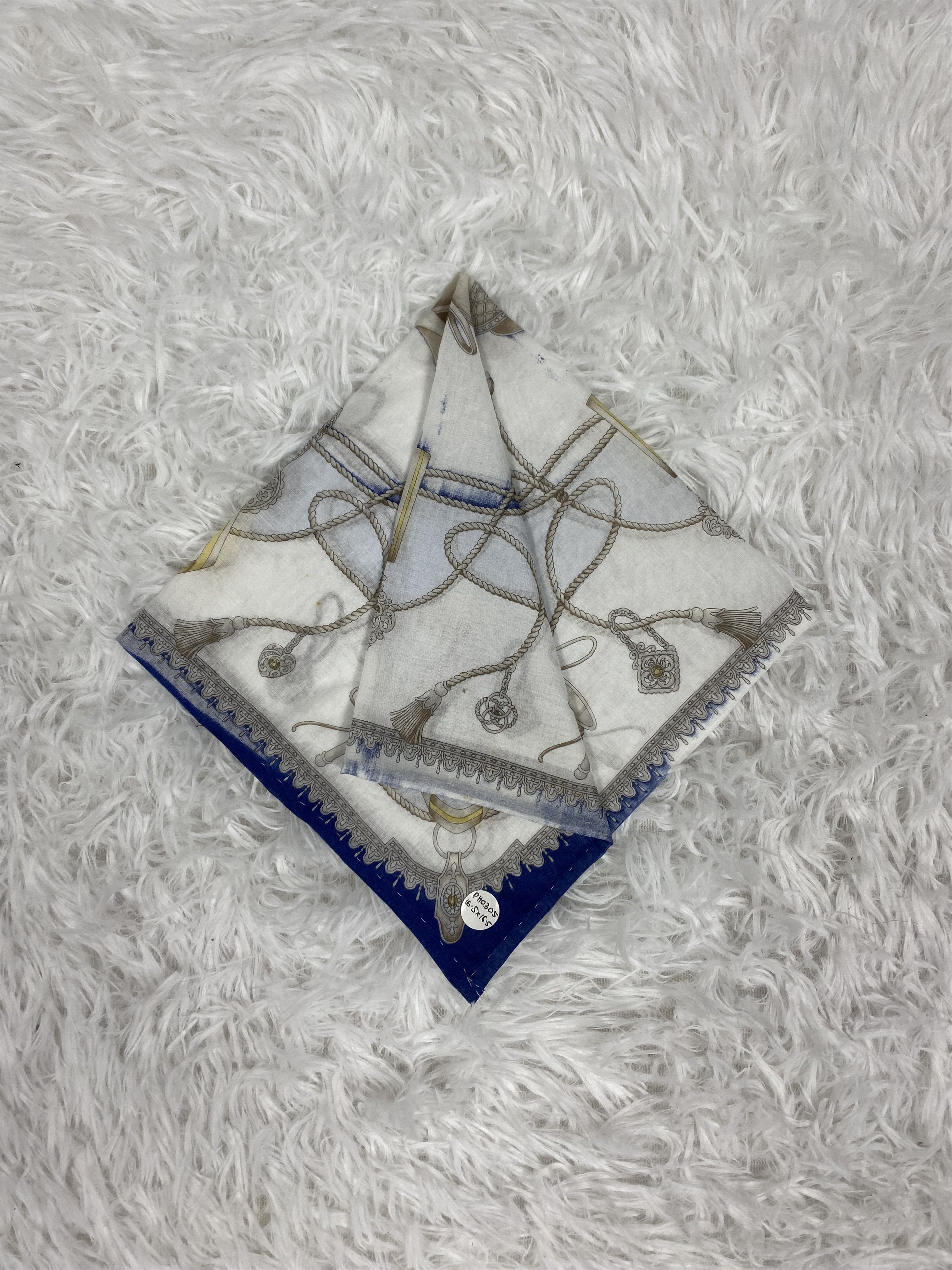 Paolo Gucci Vintage Paolo Gucci Handkerchief Neckerchief PH0305 Size ONE SIZE - 1 Thumbnail