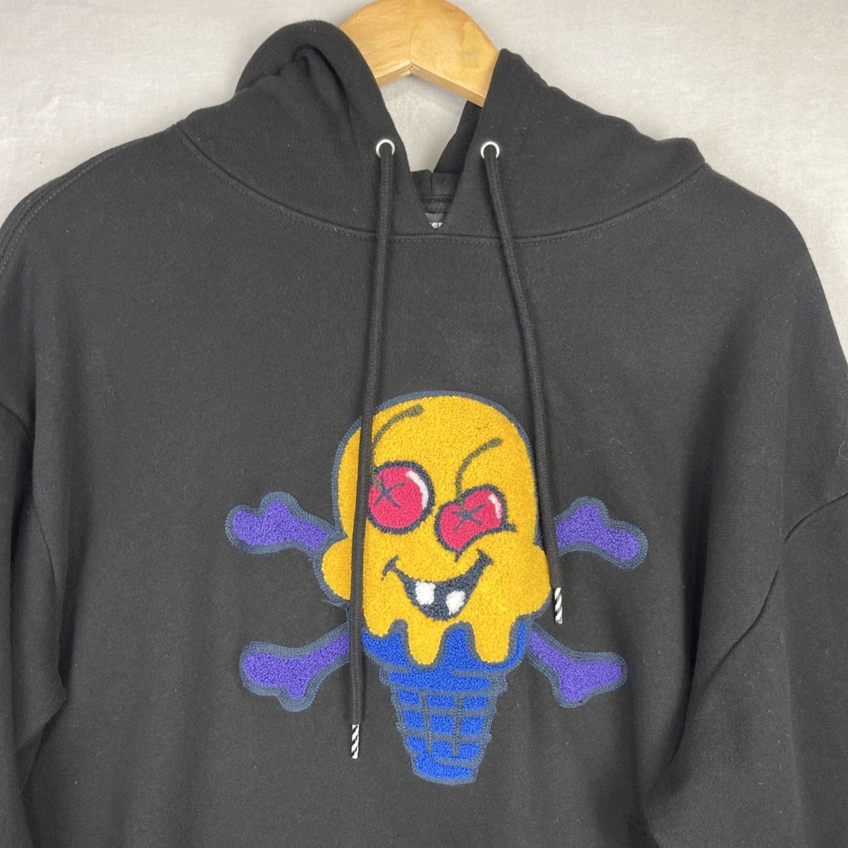 Vintage ICECREAM Hoodie Mens XL Black Avery Sweatshirt Streetwear Chenille Patch Sweatshirt Size US XL / EU 56 / 4 - 4 Thumbnail