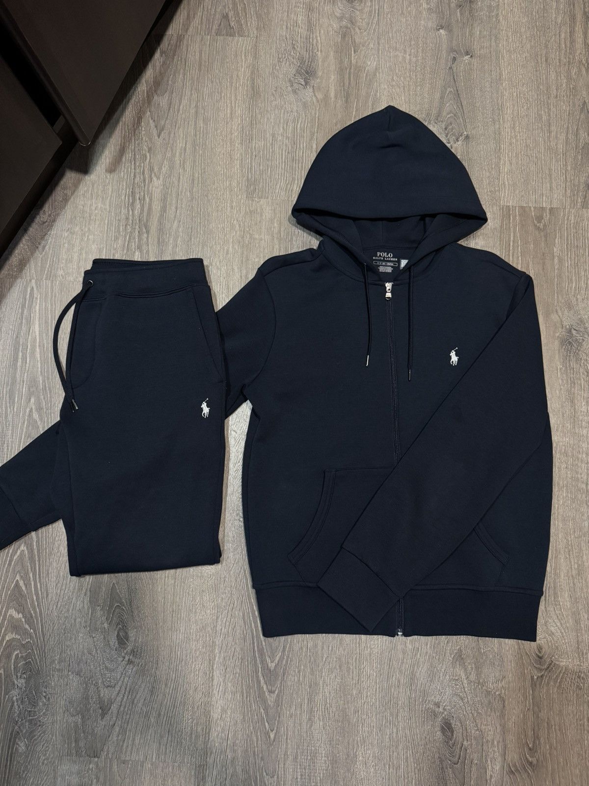 Polo Ralph Lauren Polo Ralph Lauren Tracksuit Aviator Navy Small Used Size US S / EU 44-46 / 1 - 1 Preview