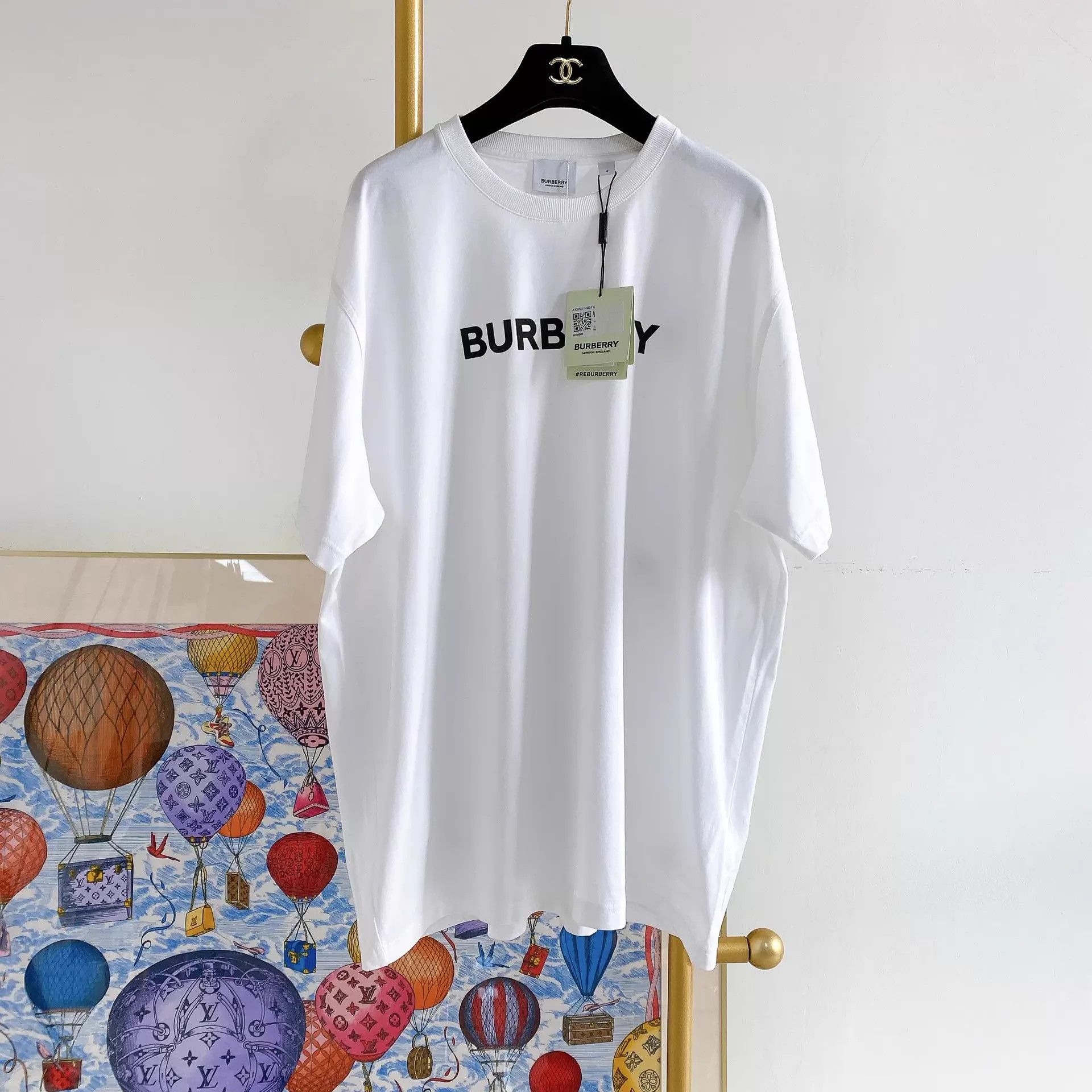 Burberry Burberry white logo T-shirt M Size US M / EU 48-50 / 2 - 1 Thumbnail