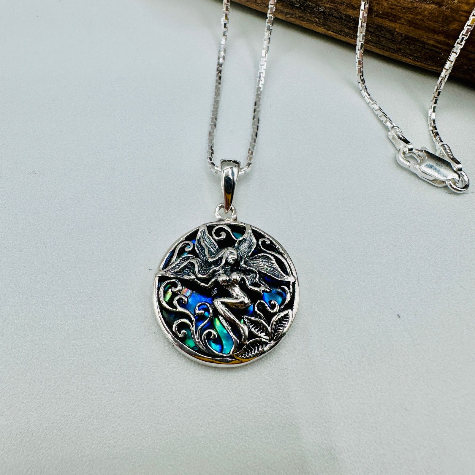 Other Sterling Silver Fairy Abalone Shell Medallion Necklace Size ONE SIZE - 2 Thumbnail