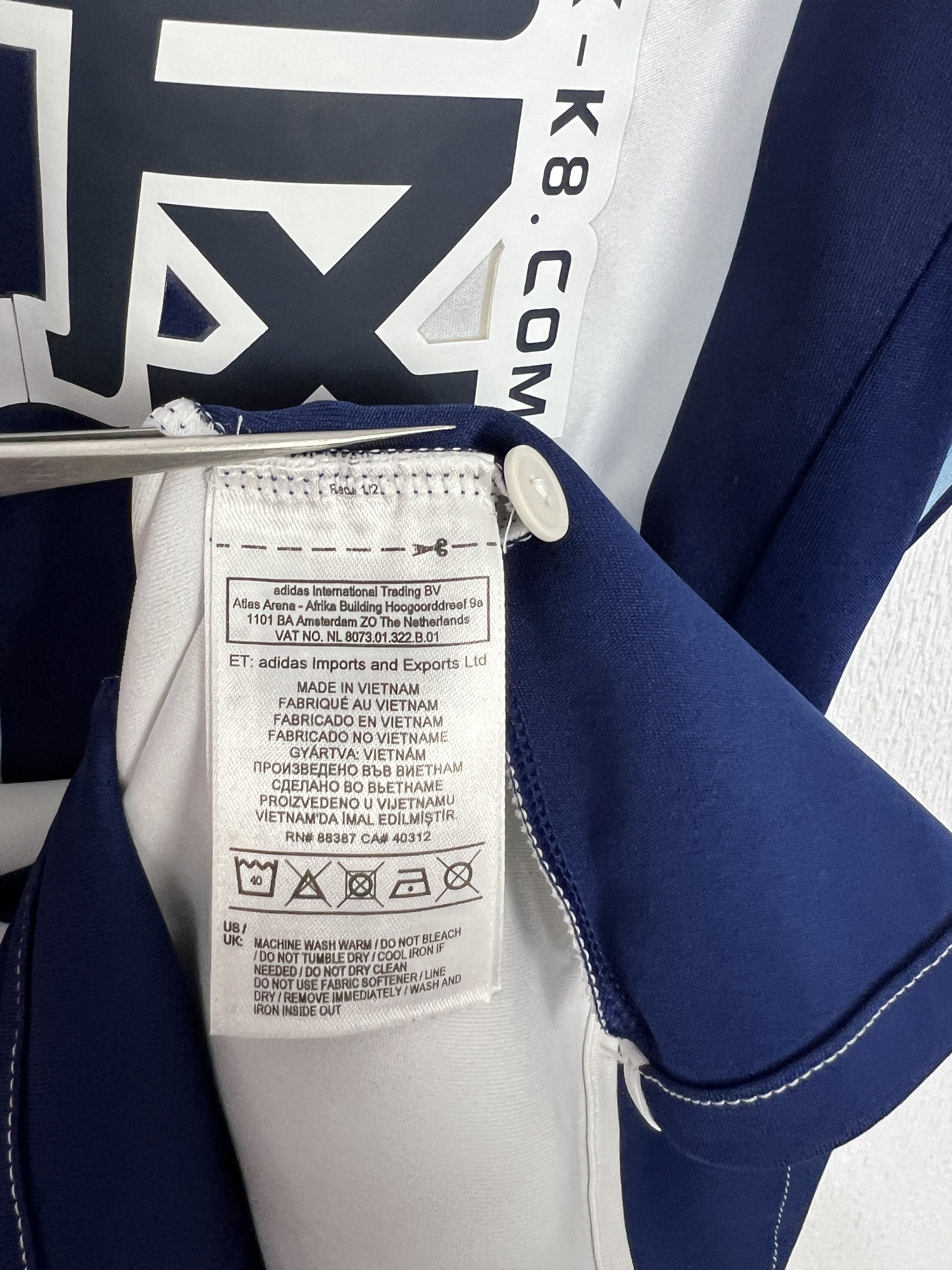 Adidas West Bromwich Albion Home football shirt 2016 Soccer Adidas Size US M / EU 48-50 / 2 - 10 Thumbnail