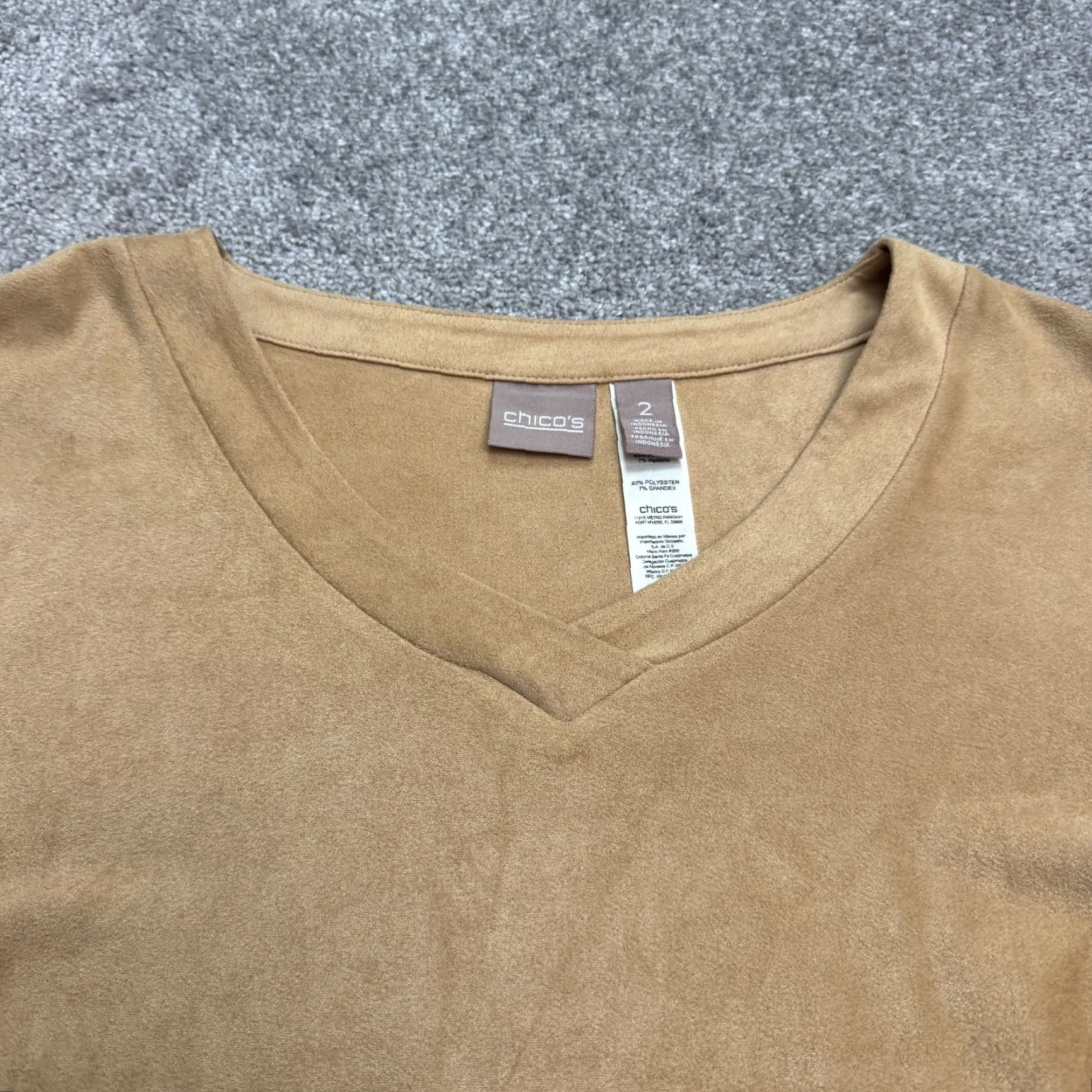 Vintage Chico's Blouse Tunic Long Sleeve V-Neck Brown Tan Faux Suede Lace Cut Eyelet Scalloped Hem Womens L Regular Bohemian Classic Casual Shirt Size L / US 10 / IT 46 - 5 Thumbnail