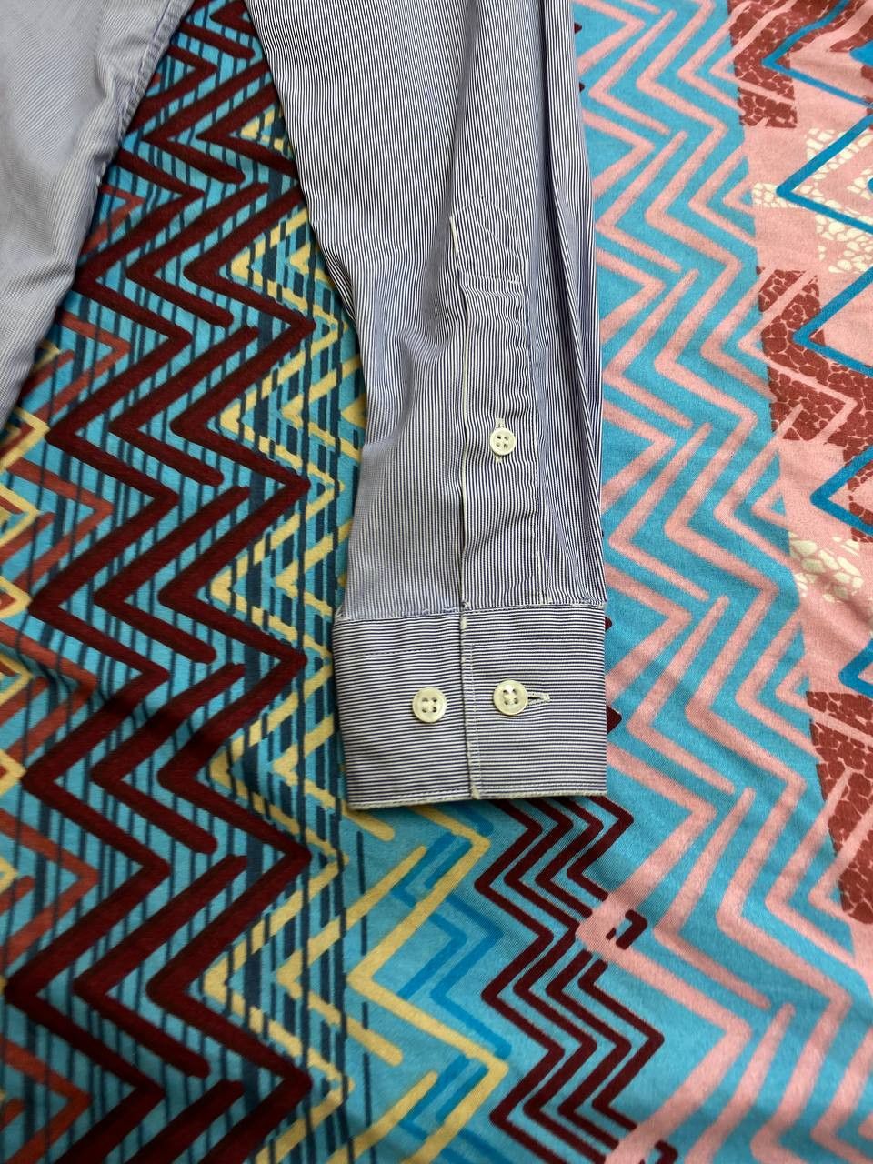 Hugo Boss × Vintage Hugo Boss Long Sleeve Button Up Dress Shirt Size US XS / EU 42 / 0 - 7 Thumbnail