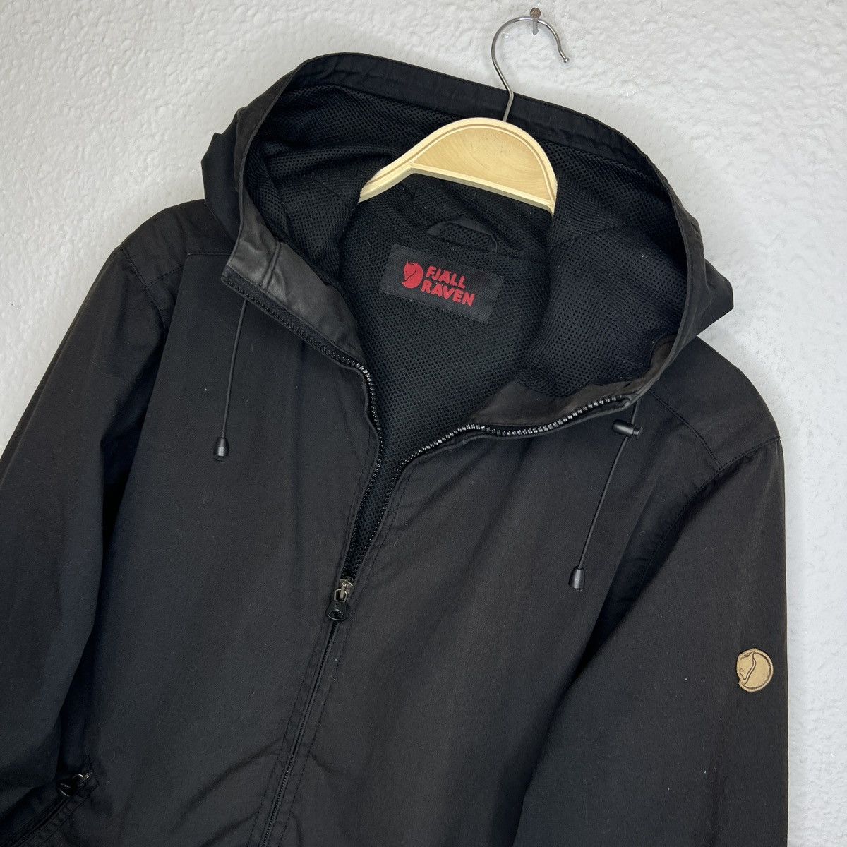 Fjallraven × Vintage Vintage Fjallraven Windbreaker Hooded Jacket G-1000 Black Size US M / EU 48-50 / 2 - 5 Thumbnail