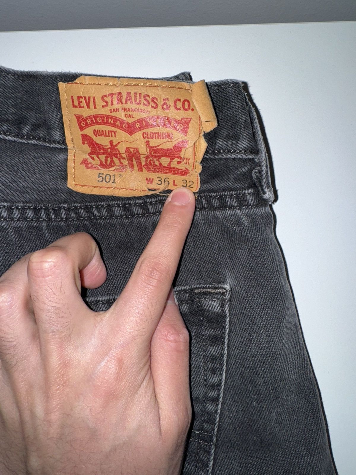 Levi's Vintage Levis 501 Denim jeans pants Size US 36 / EU 52 - 4 Thumbnail