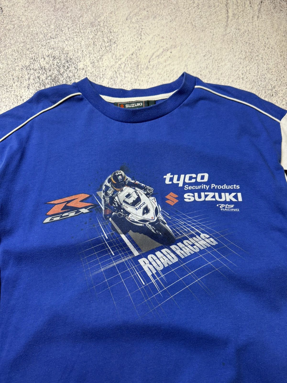 Vintage Vintage Suzuki Racing RGSX T Shirt Size US L / EU 52-54 / 3 - 6 Thumbnail