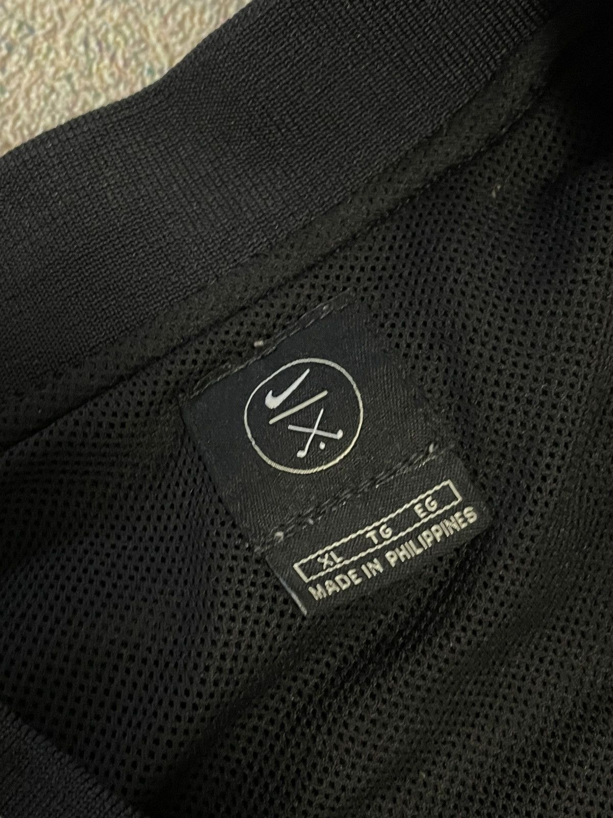 Nike Vintage Nike Heavy Nylon Drill Black Sweatshirt Size US XL / EU 56 / 4 - 5 Thumbnail
