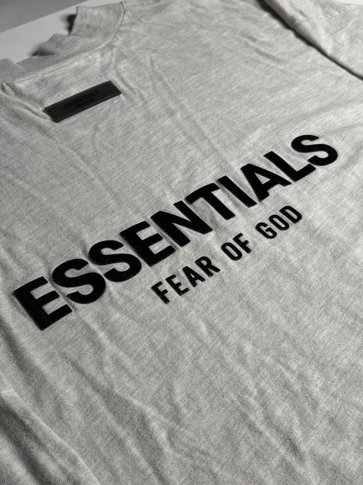 Essentials Essentials Back Logo L/S Tee “Heather Grey” [XL] PREOWNED Size US XL / EU 56 / 4 - 4 Thumbnail