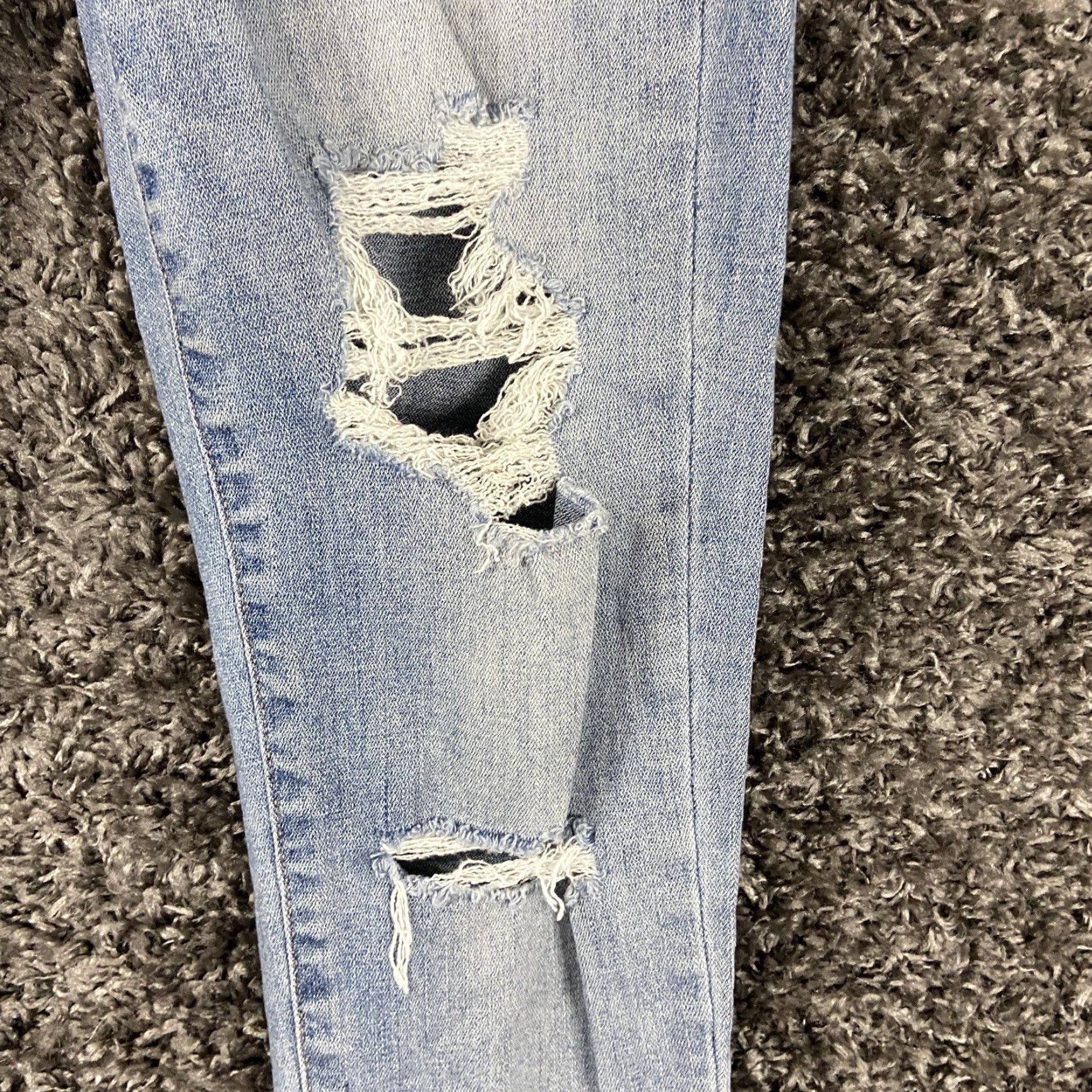 American Eagle Outfitters American Eagle Jeans Women’s Hi-Rise Super Stretch Begging Crop Distress Blue 4 Size 27" / US 4 / IT 40 - 4 Thumbnail