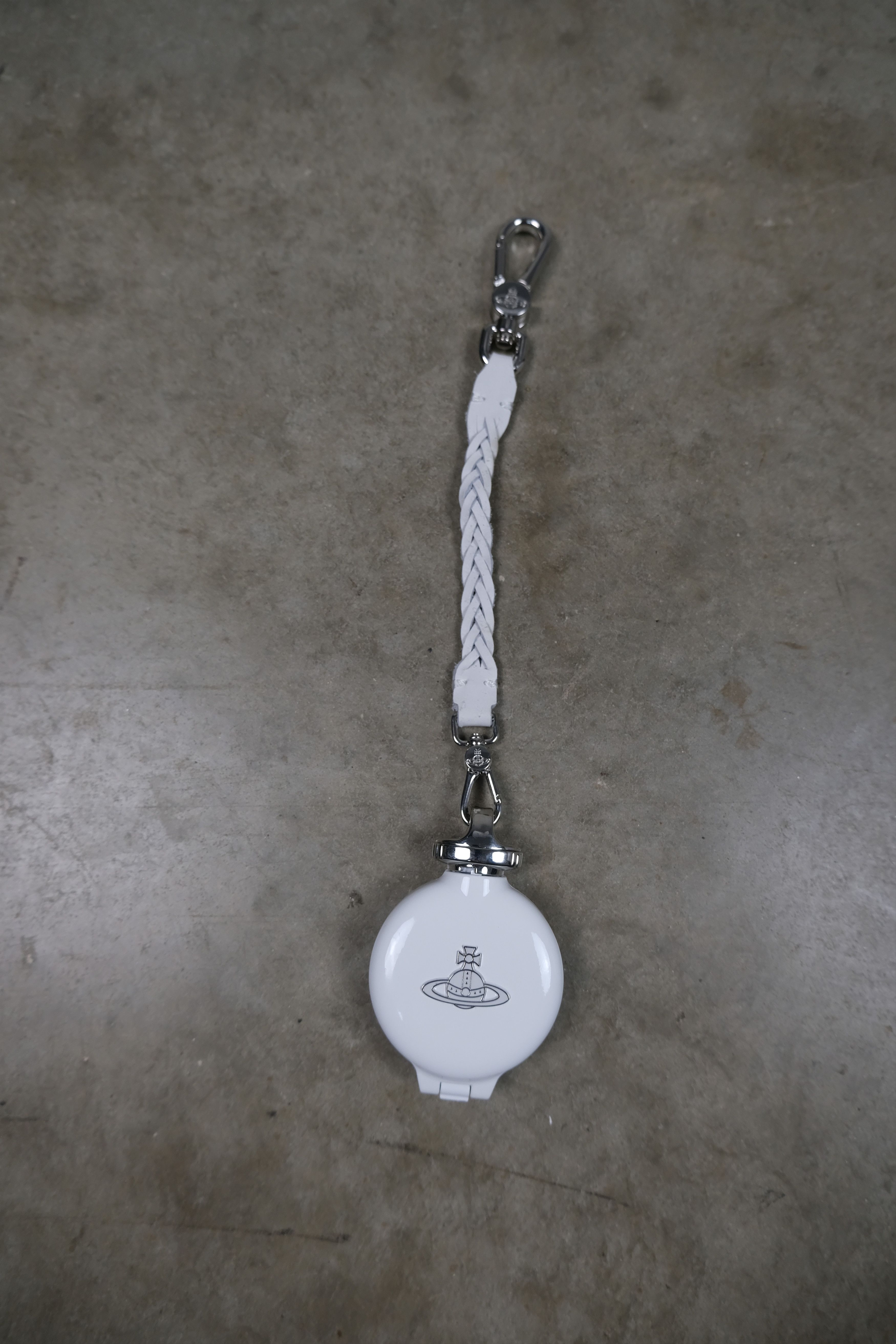 【used】vivienne westwood 灰皿 ashtray Vivienne Westwood portable ashtray Metal Used mint F/S | eBay