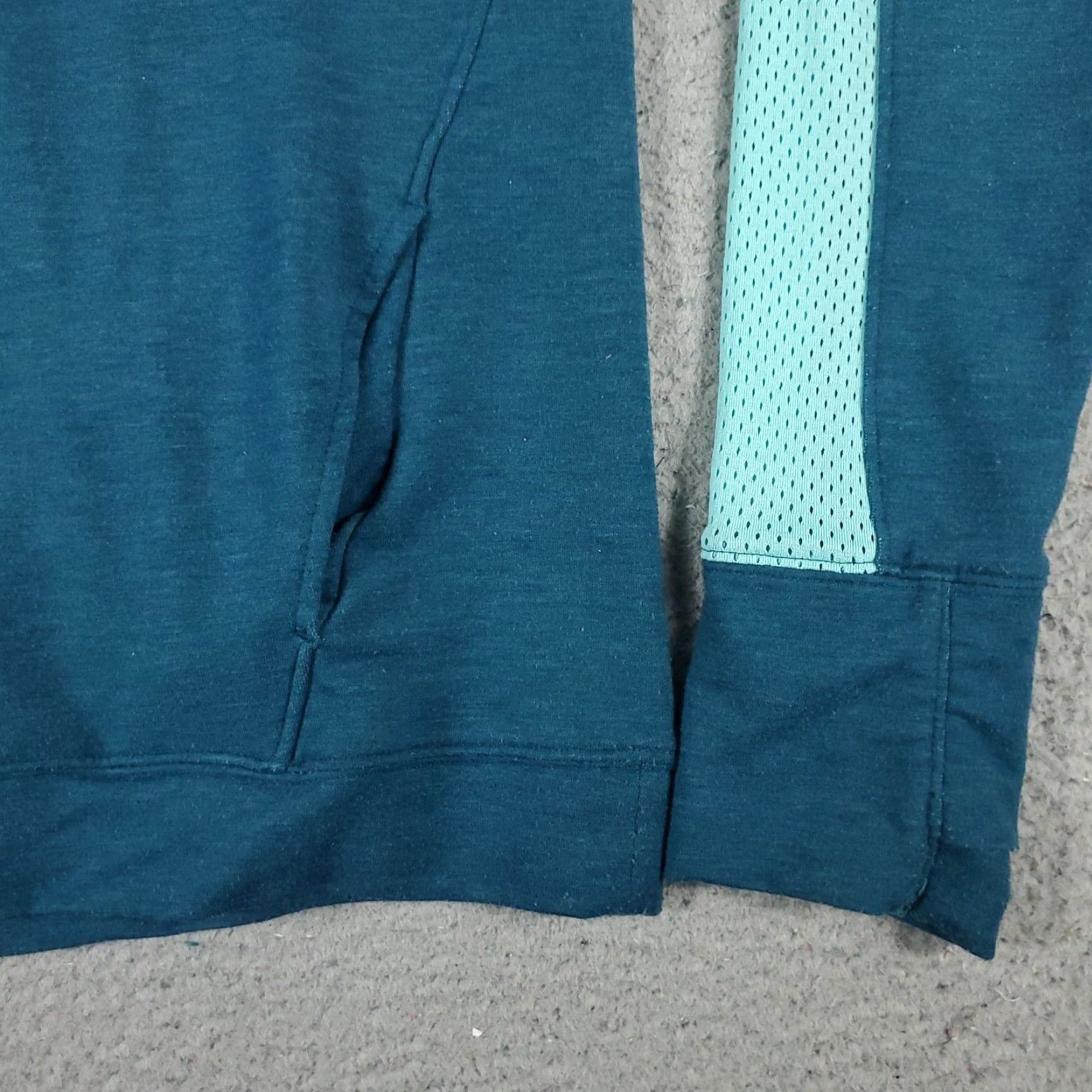 Under Armour Under Armour Pullover Sweatshirt Womens Medium Blue Casual Long Sleeve Size M / US 6-8 / IT 42-44 - 5 Thumbnail