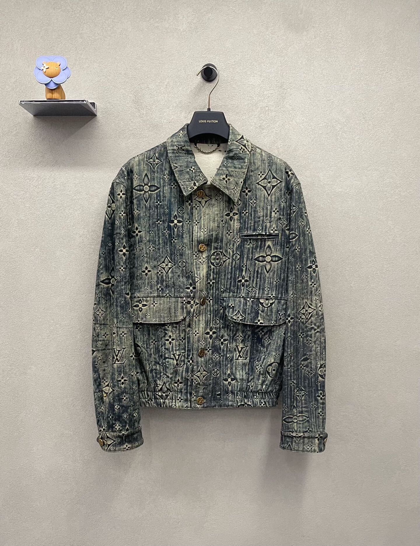 Louis Vuitton Louis Vuitton Gradient Denim Jacket Size 46-2506