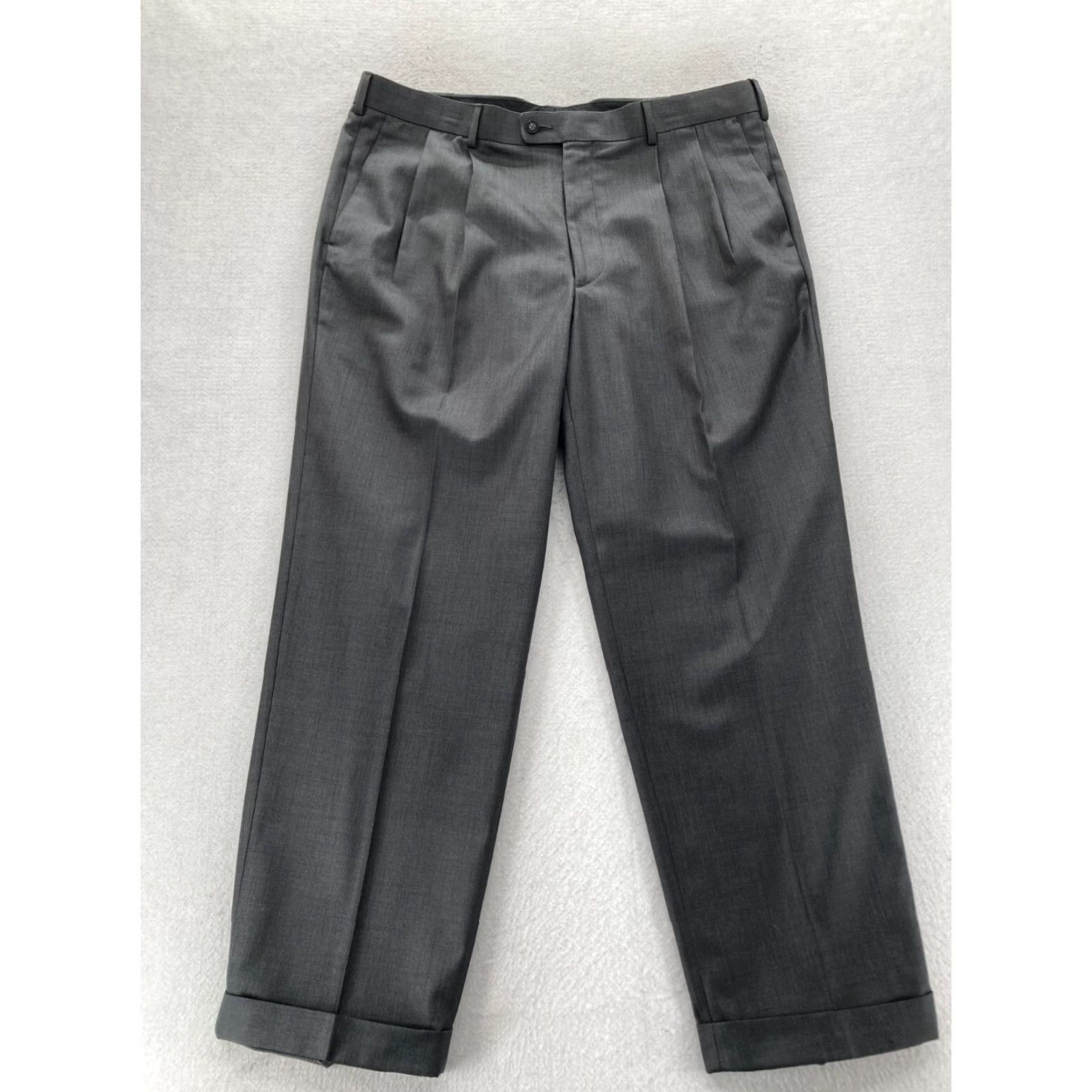 Vintage AXIST No Iron Dress Pants Mens 38x30 Gray Pleated Straight Leg Cuffed Mid Rise Pants Size US 38 / EU 54 - 2 Thumbnail