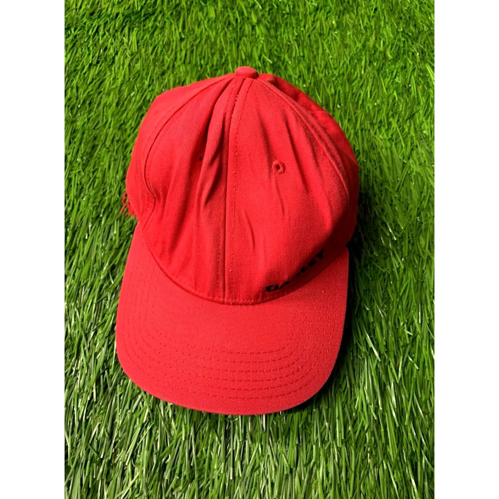 Oakley Nike Oakley Classic Flex Original Men Casual Cap Hat One Size L/XL Red and Black Cotton Casual Cap Mens Oakley Classic Cap Size ONE SIZE - 3 Thumbnail