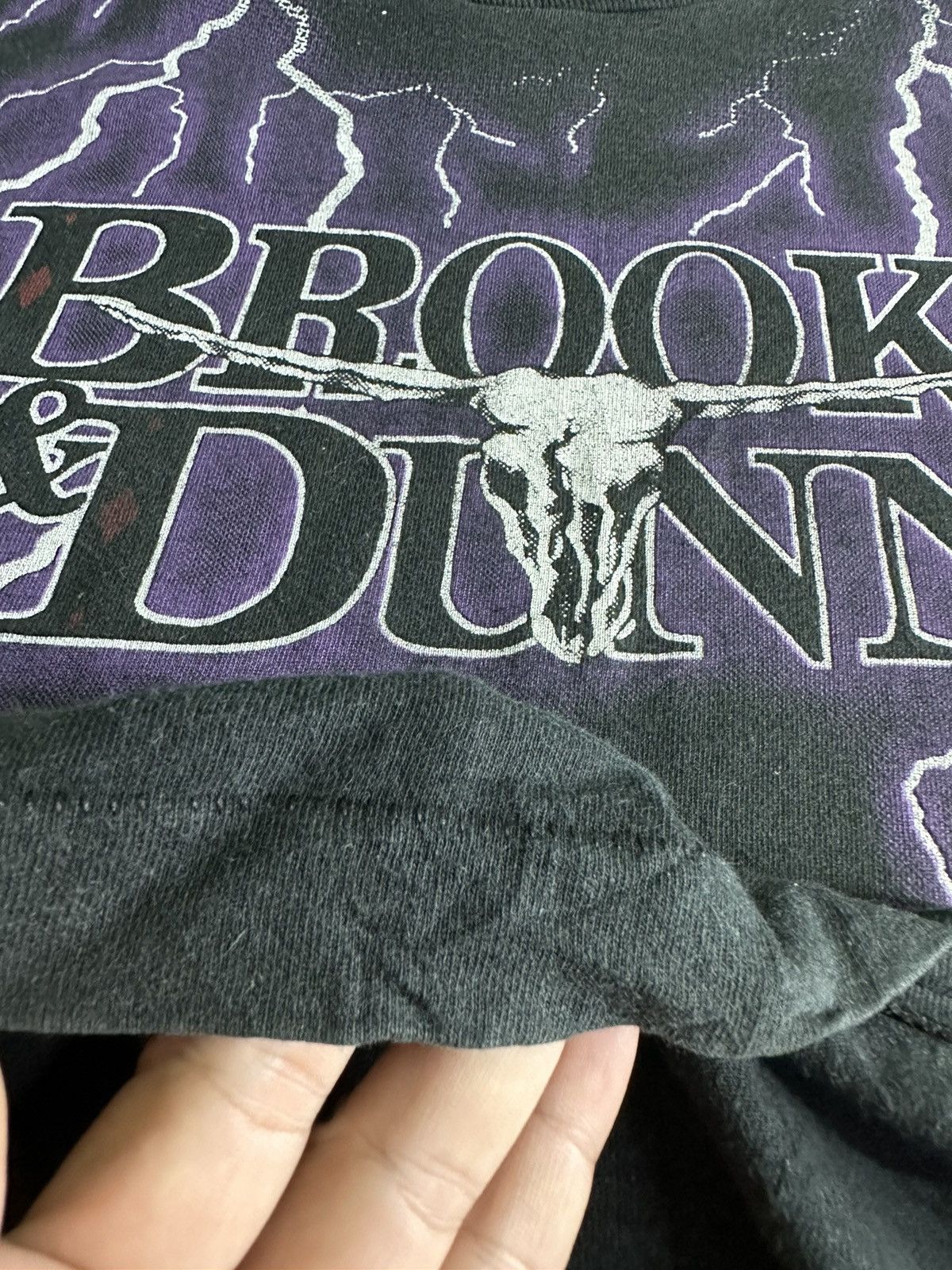 Band Tees × Vintage Vintage 90s Brooks And Dunn All Over Print Lightning Tee Size US XL / EU 56 / 4 - 10 Thumbnail