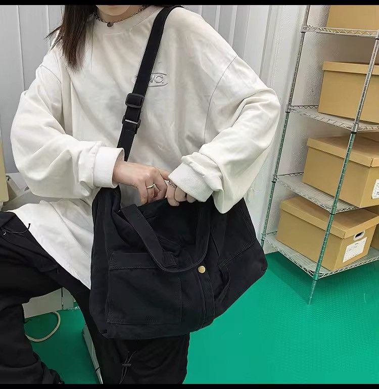 Japanese Brand Shoulder Cross Body Bag Size ONE SIZE - 1 Thumbnail